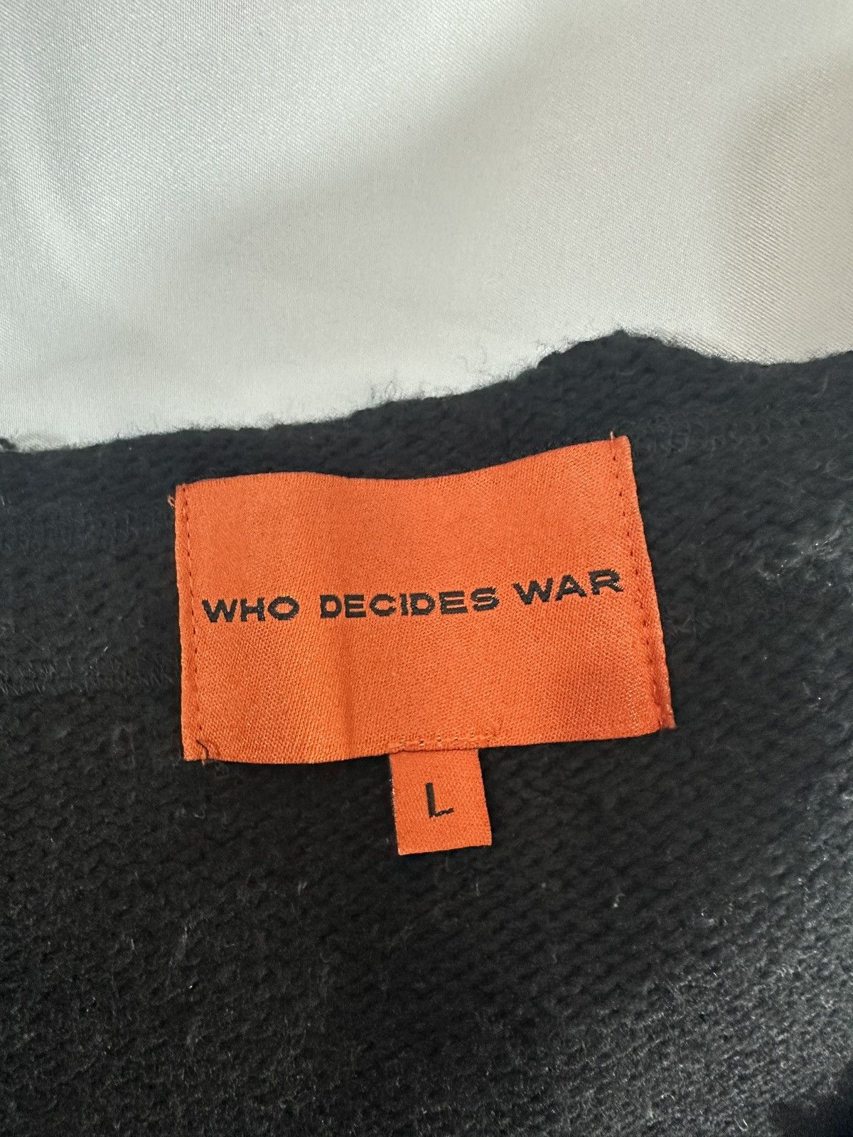 Who Decides War WHO DECIDES WAR sweater knotwear Size US L / EU 52-54 / 3 - 6 Thumbnail