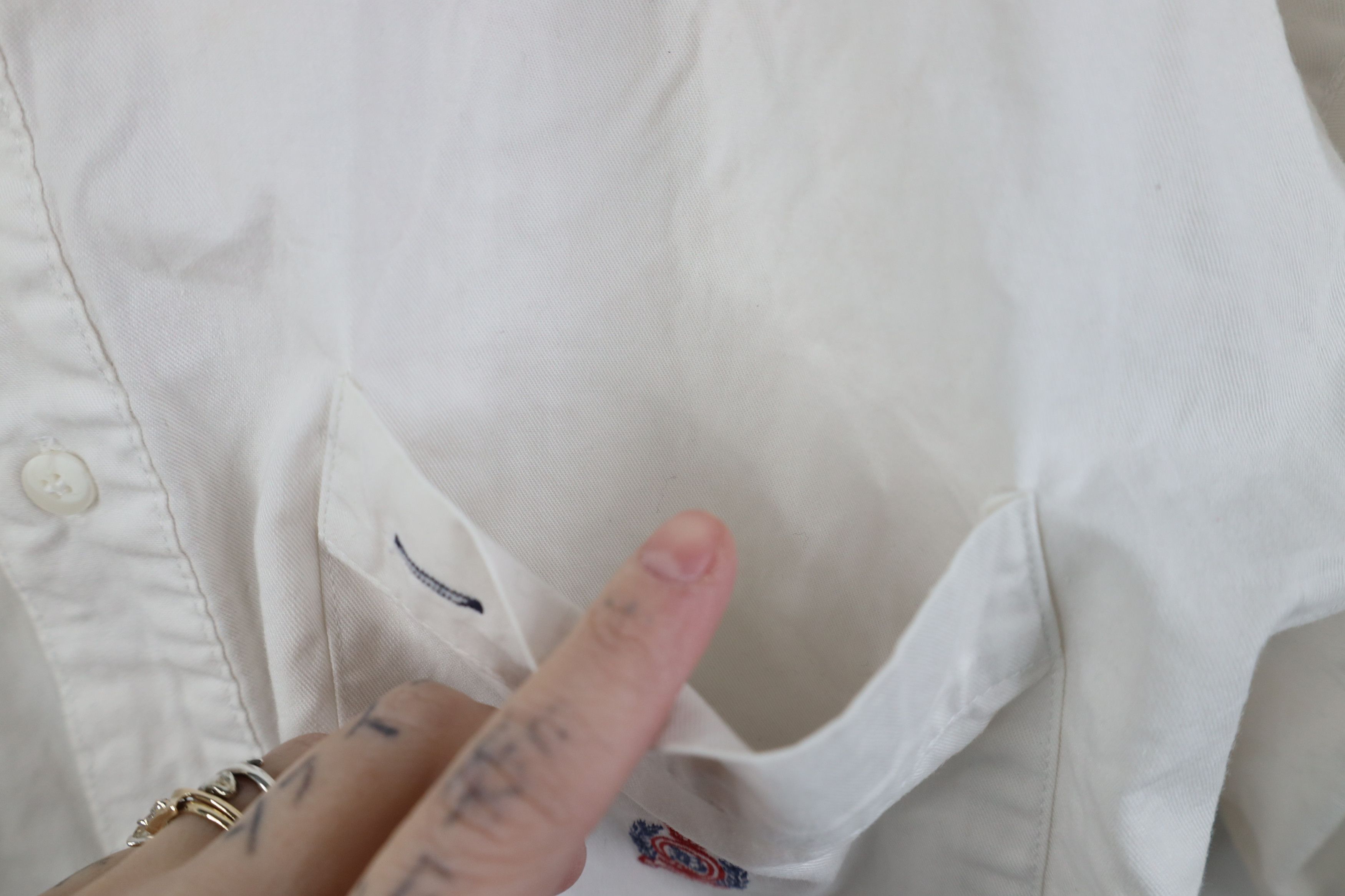 Vintage Vintage 90s Streetwear Short Sleeve Button Shirt White Size US XL / EU 56 / 4 - 5 Thumbnail