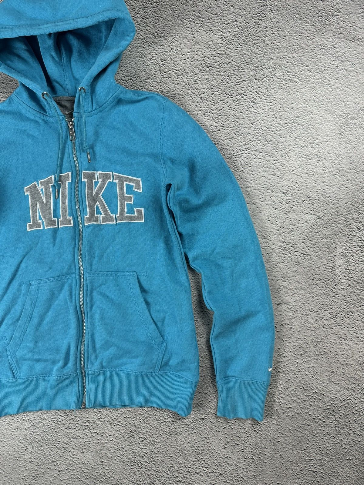 Nike Vintage Nike Full Zip Hoodie Big Logo Y2K Sportwear Size M / US 6-8 / IT 42-44 - 4 Thumbnail