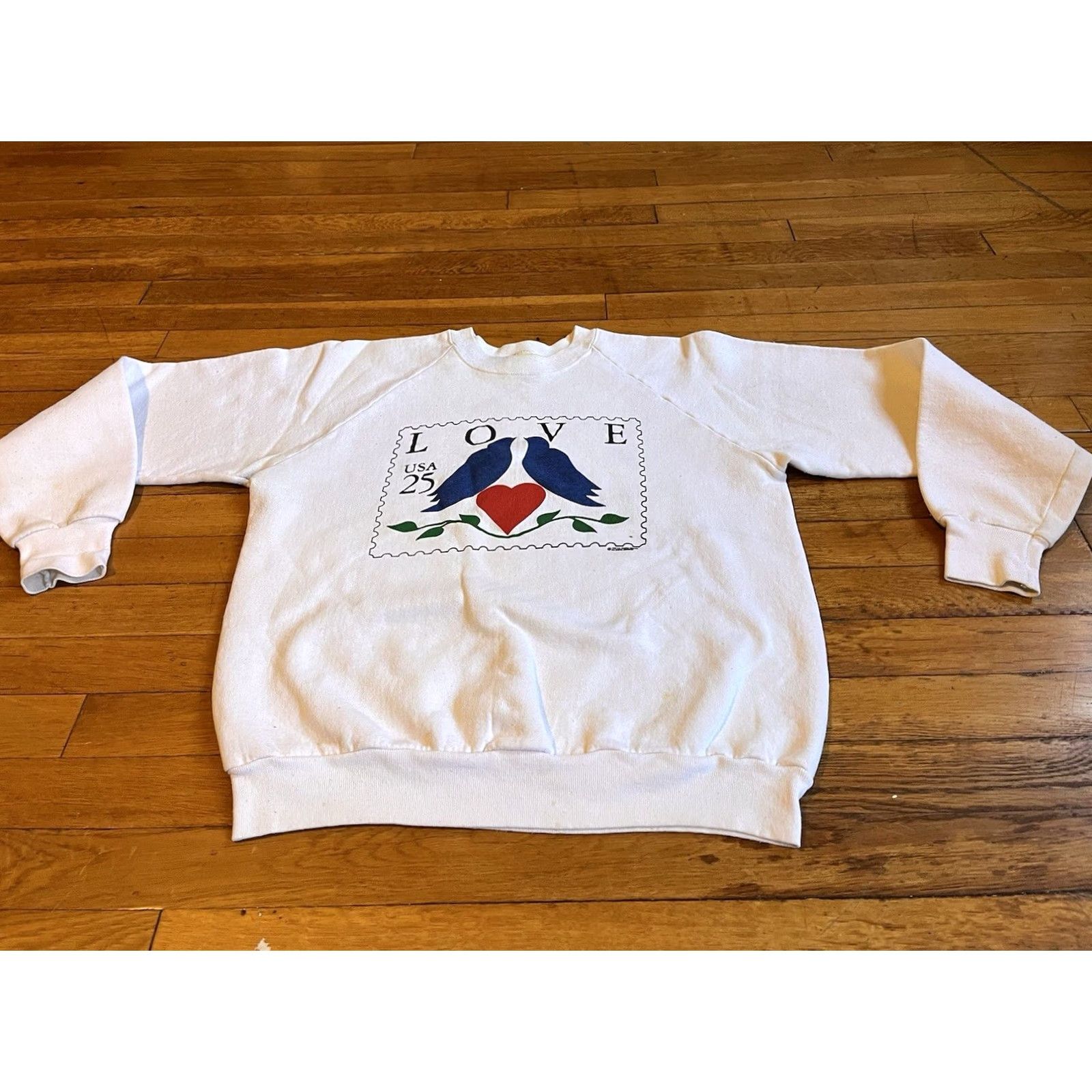 Fruit Of The Loom VINTAGE Love Bird 25 Cent Postage Stamp Sweatshirt Women’s Large White 1988 80s Size L / US 10 / IT 46 - 2 Thumbnail