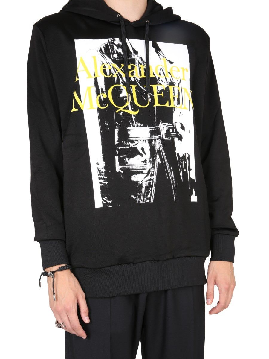 Alexander McQueen o1y1024 Hoodie in Black Size US S / EU 44-46 / 1 - 4 Thumbnail