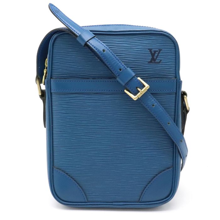 LOUIS VUITTON Louis Vuitton Danube Epiline Shoulder Bag Diagonal Leather  Toledo Blue M45635 20200417