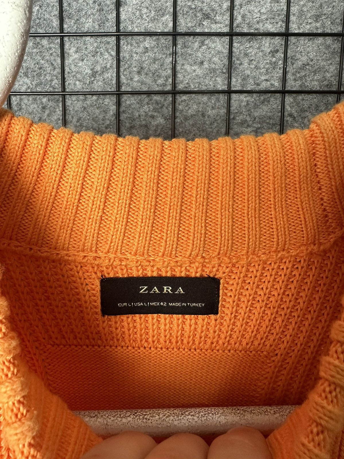 Zara Zara Casual Crew Neck Cotton Knitted Sweater Size L Size US L / EU 52-54 / 3 - 3 Thumbnail