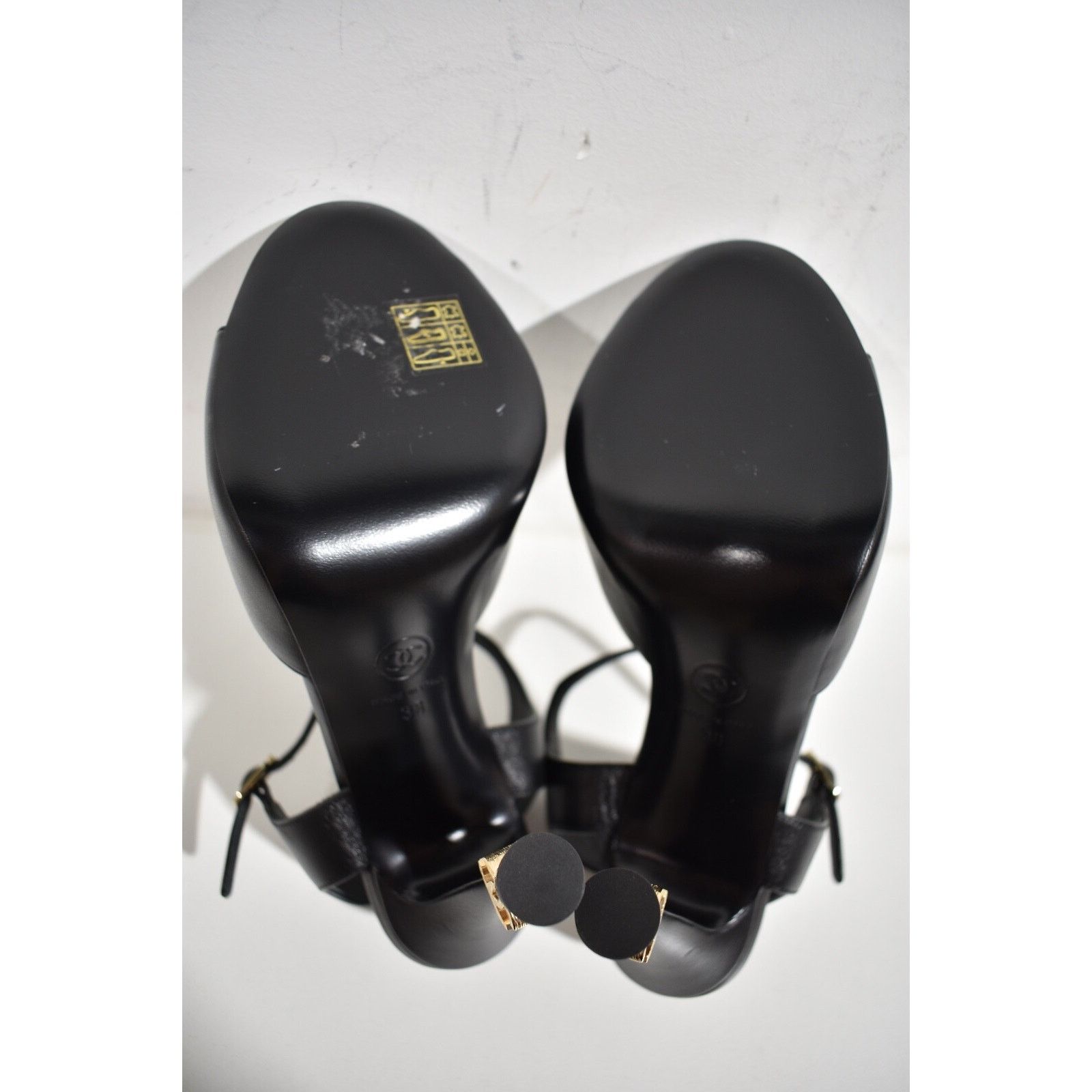 Chanel 22S Lambskin CC Gold Heel Logo Ankle Strap Sandal Pump 38 Size US 8 / IT 38 - 11 Thumbnail