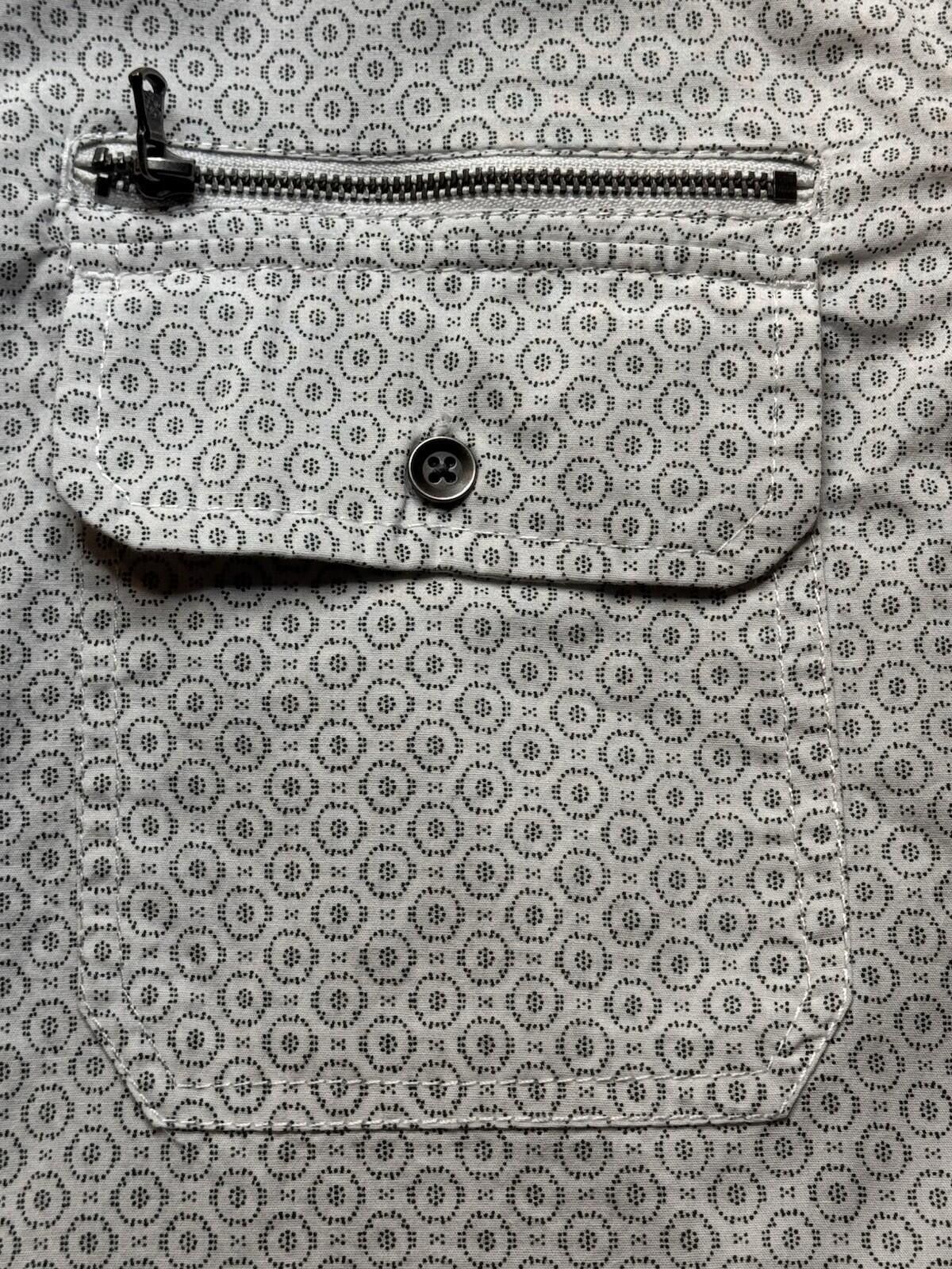 Rock & Republic Rock & Republic Men's Lg White AOP SS Button Down [732] Size US L / EU 52-54 / 3 - 4 Thumbnail