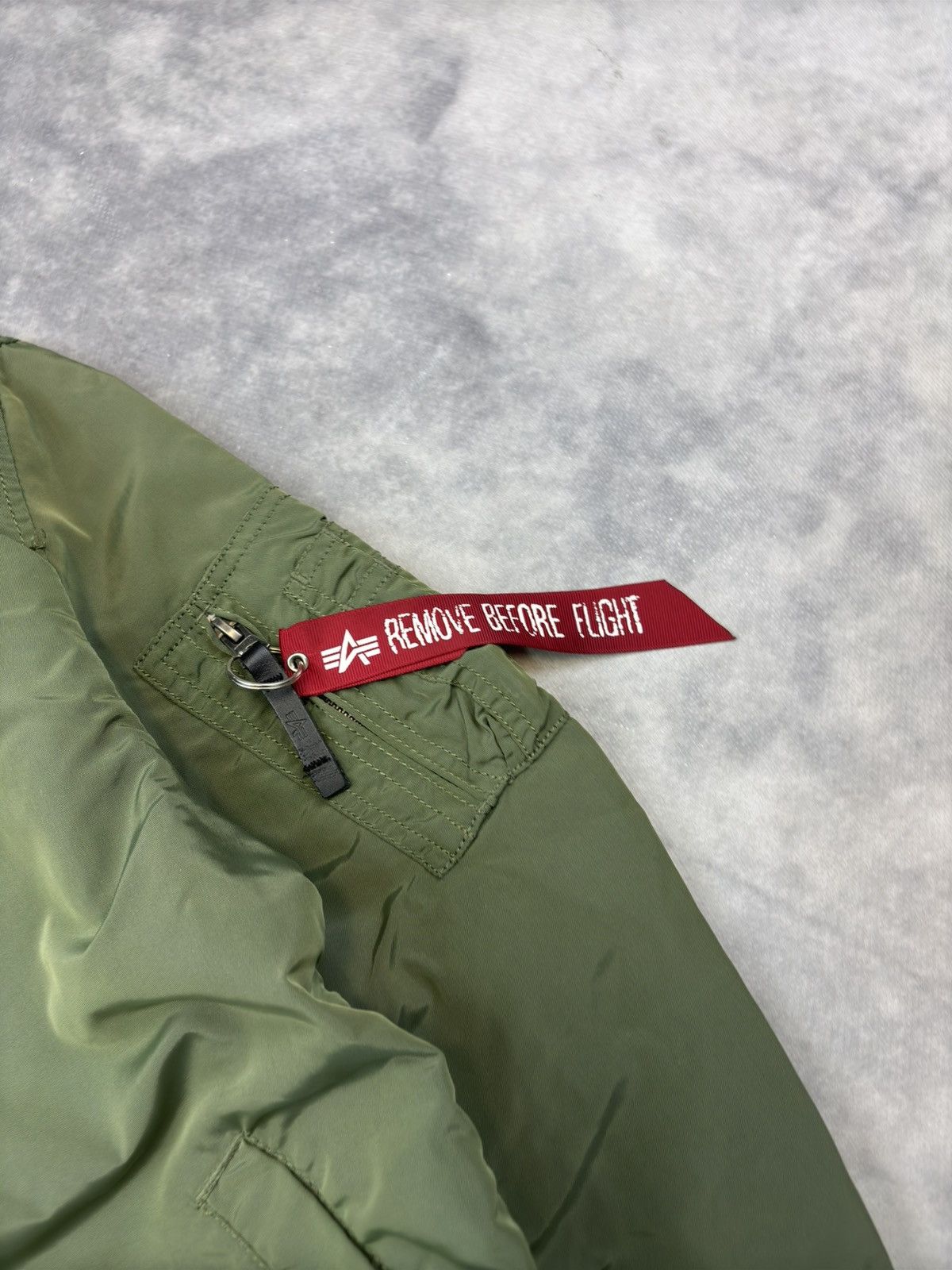Alpha Industries × Vintage 🔥 Vintage Alpha Industries MA-1 Flight Bomber Jacket Size US S / EU 44-46 / 1 - 2 Thumbnail