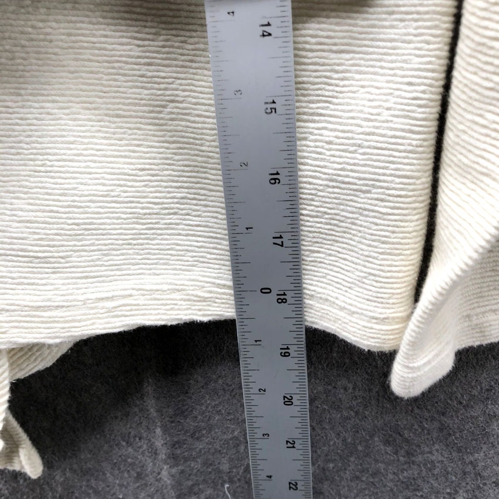 Madewell Madewell Tie Front Top Womens XS Cream Ivory V-Neck Cropped Texture & Thread Size XS / US 0-2 / IT 36-38 - 8 Thumbnail