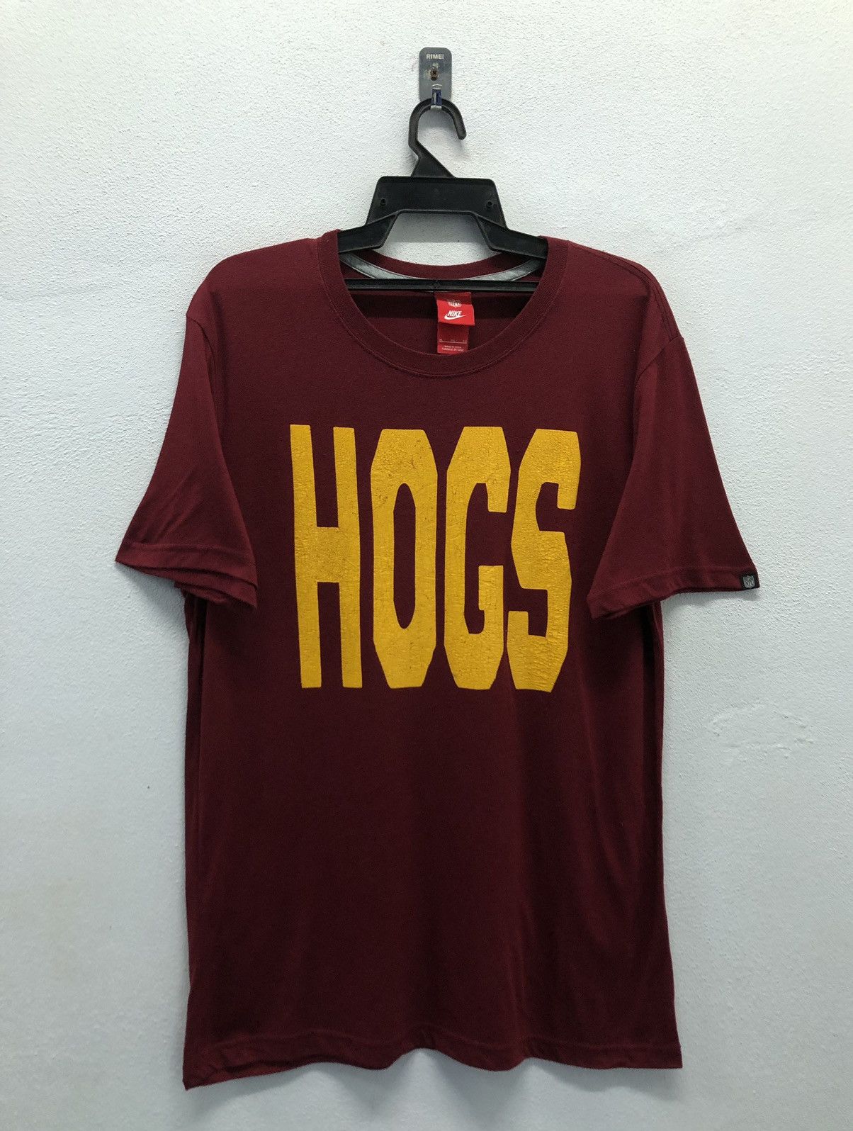 Nike Vintage Nike NFL HOGS T-Shirt Size US XL / EU 56 / 4 - 1 Thumbnail