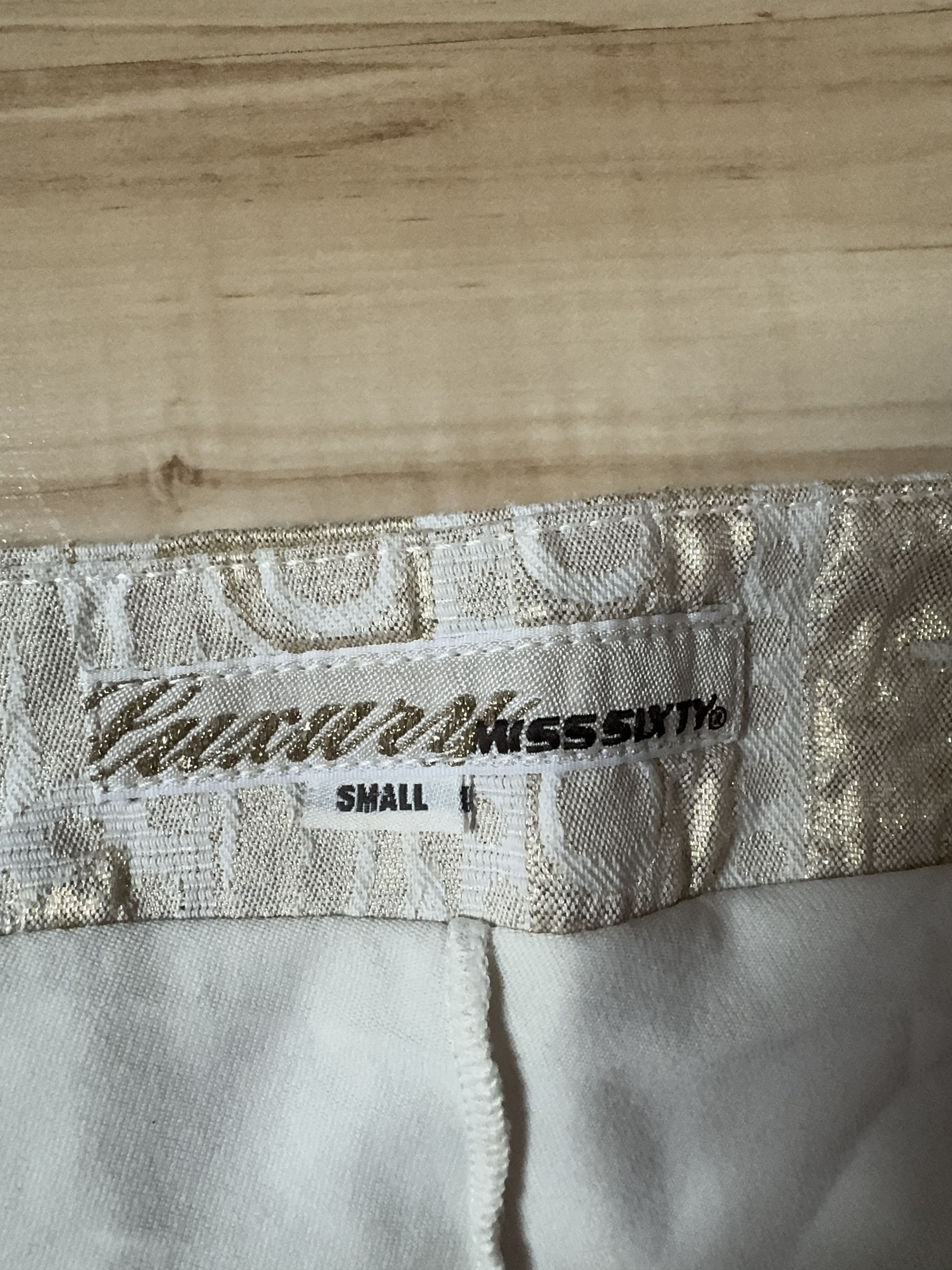 Miss Sixty Luxury mini miss sixty skirt Size 26" / US 2 / IT 38 - 4 Thumbnail