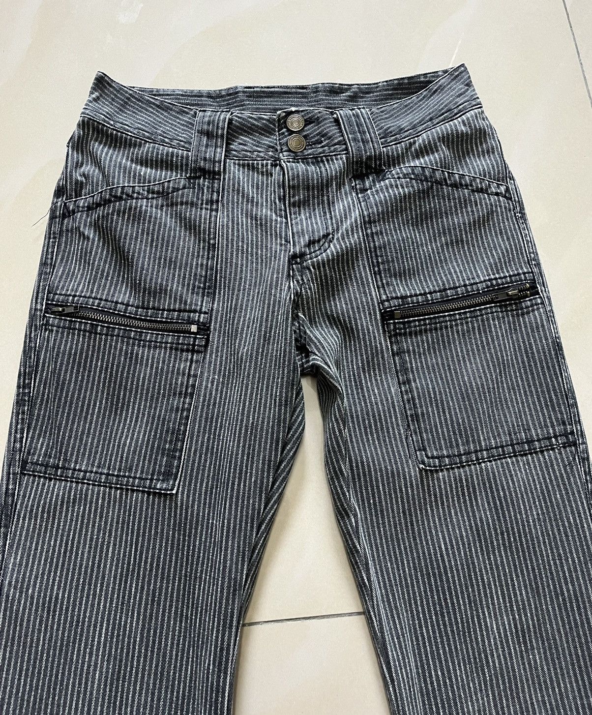 Tornado Mart Black stripe Flared low rise multi pocket wideleg Size US 28 / EU 44 - 3 Thumbnail