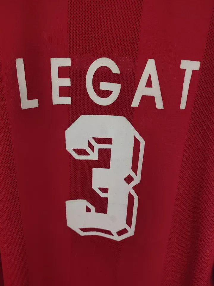 Adidas VfB Stuttgart 1996/97 away FOOTBALL Kit SHIRT JERSEY #3 Size US L / EU 52-54 / 3 - 16 Thumbnail