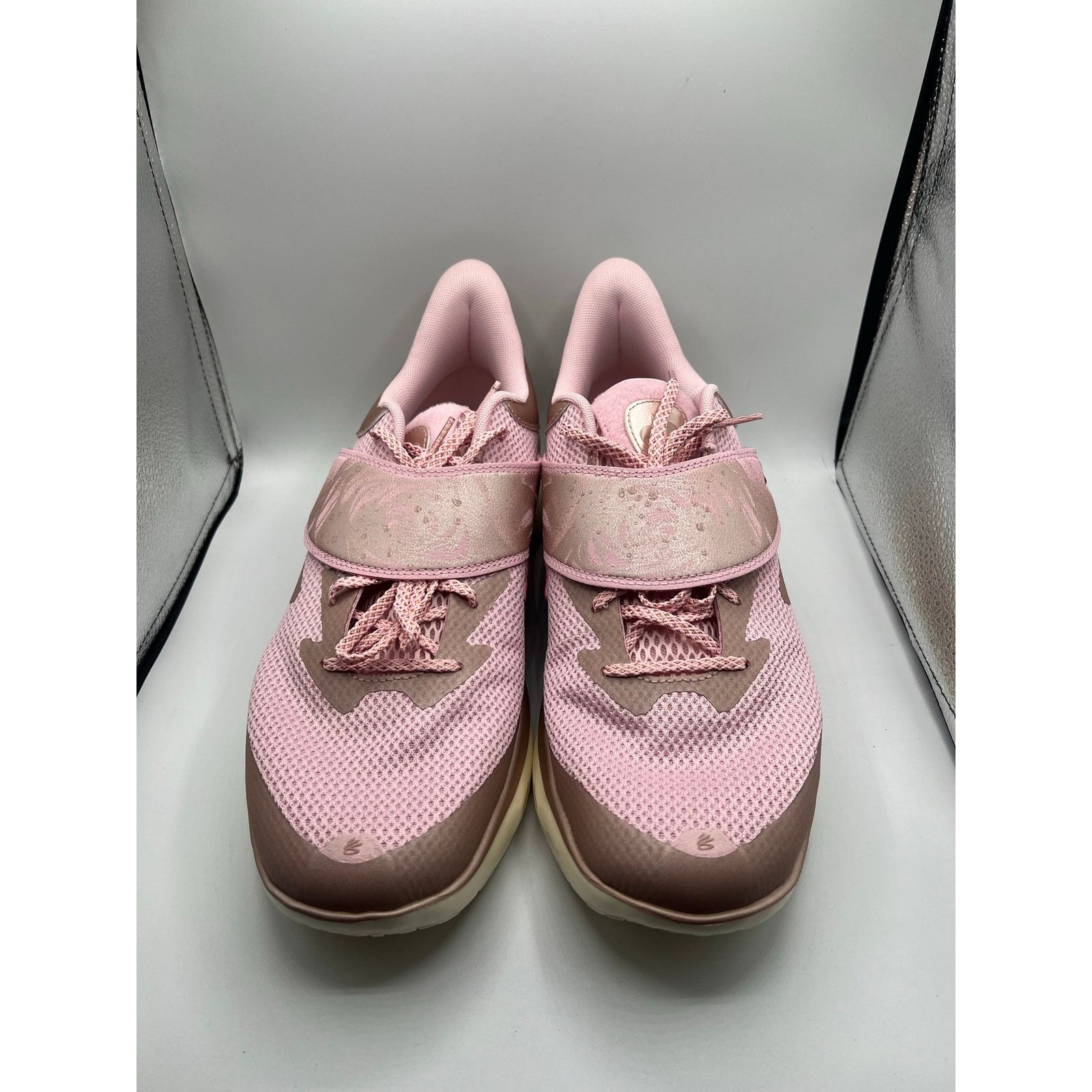 Under Armour Under Amour Curry Fox 1 “Reign Rose” size 14 men’s Size US 14 / EU 47 - 2 Thumbnail