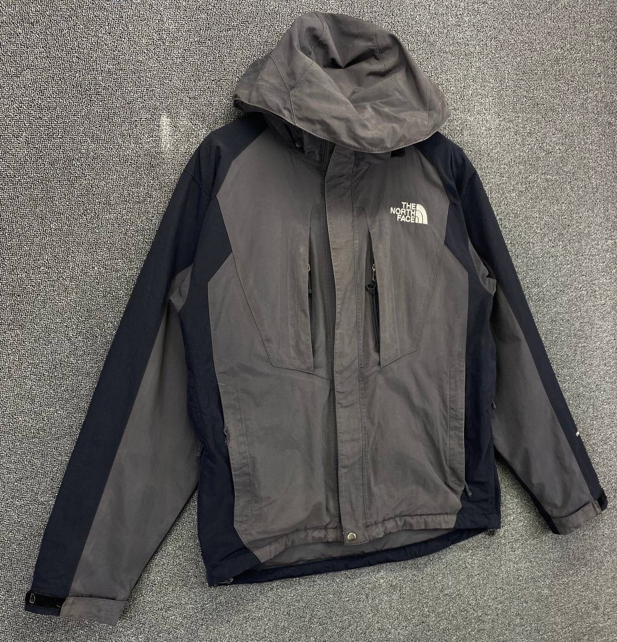 The North Face Vintage The North Face HyVent Light Jacket Size US S / EU 44-46 / 1 - 2 Thumbnail