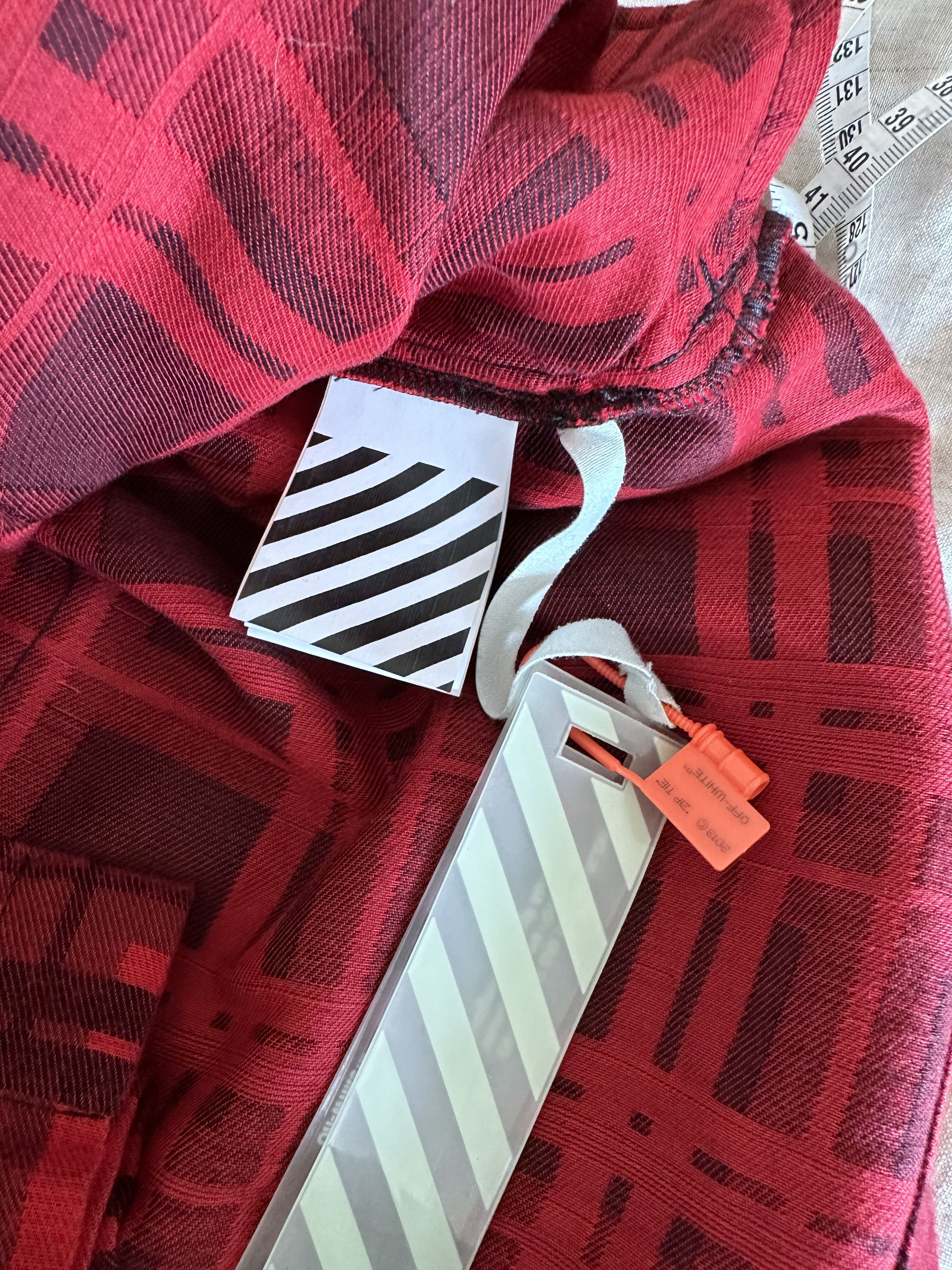 Off-White Off-White 'Modern' Camp Collar Short Sleeve Button Up Shirt Size US S / EU 44-46 / 1 - 6 Thumbnail