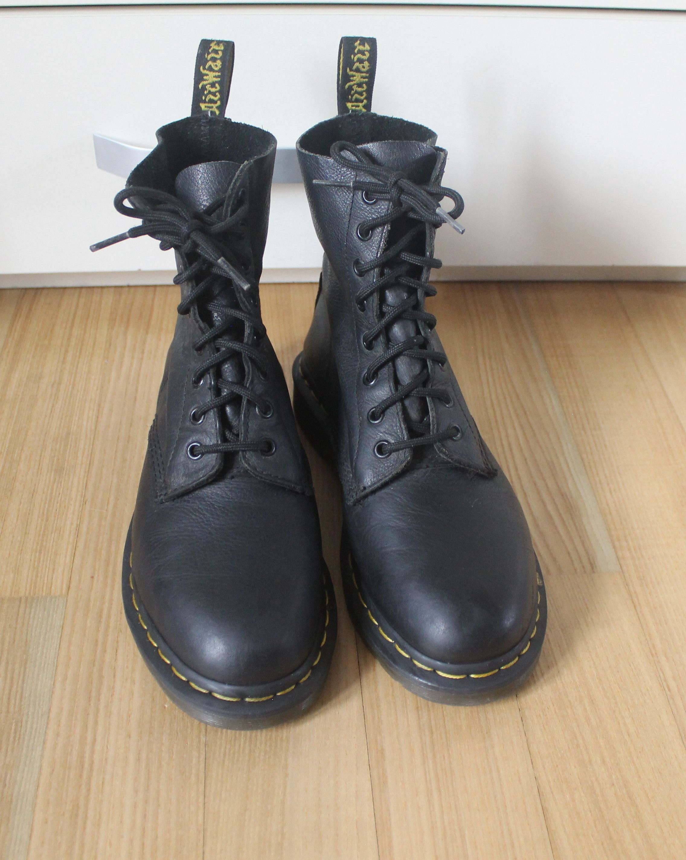 Dr. Martens Dr. Martens Pascal Leather Boots Size US 8 / EU 41 - 3 Thumbnail