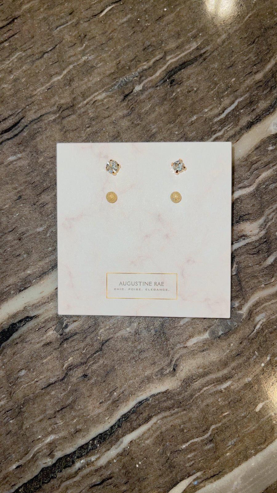 Other Elegant Studded Earrings Size ONE SIZE - 1 Preview