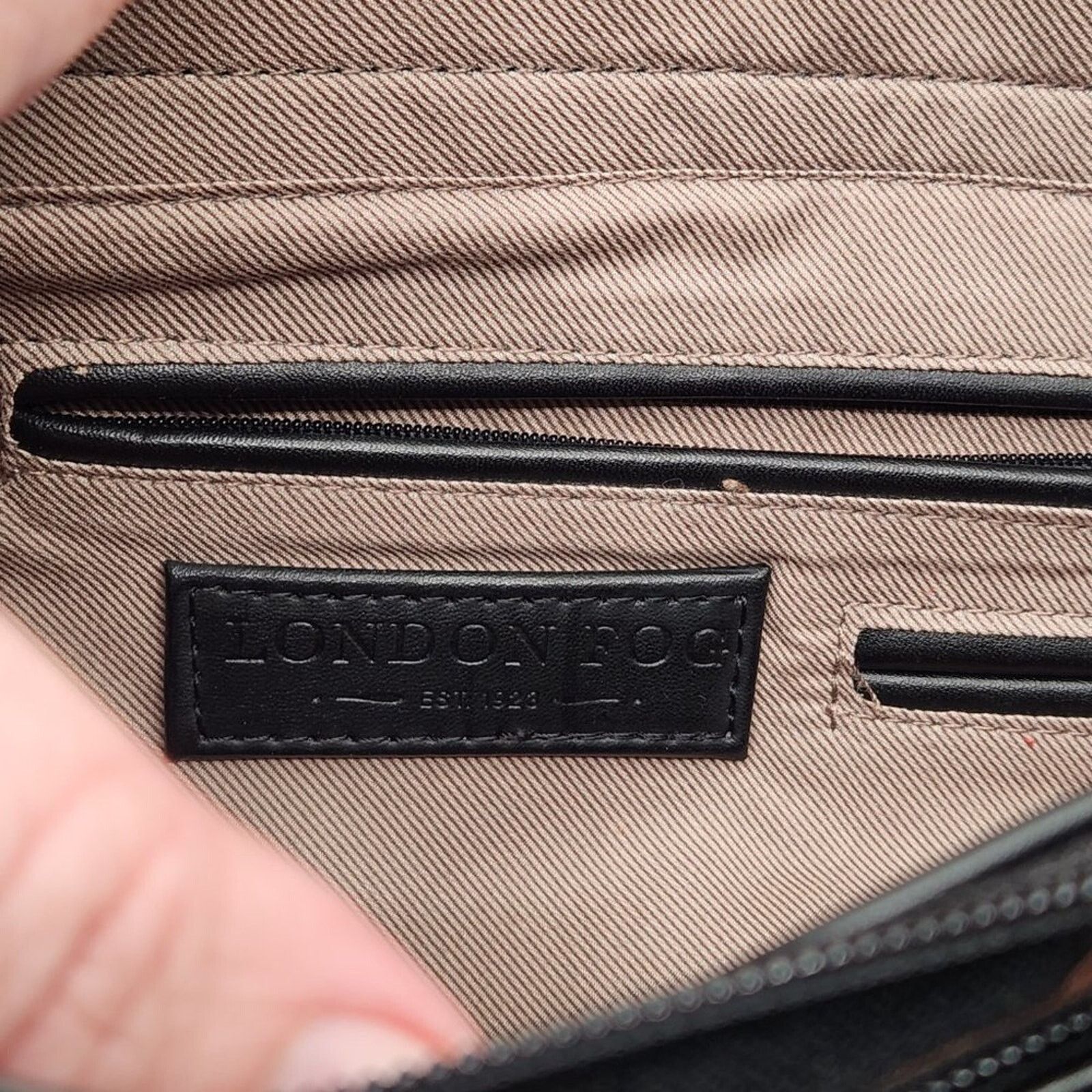 London Fog London Fog Black Leather Convertible Satchel/Crossbody Size ONE SIZE - 4 Thumbnail