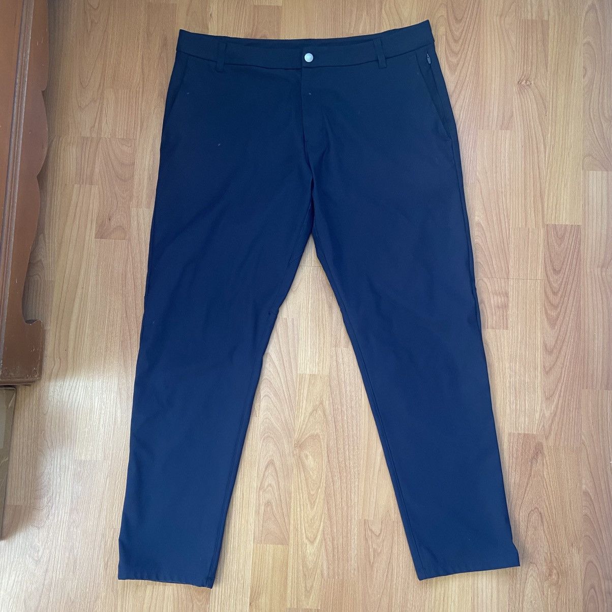 Lululemon Lululemon ABC Navy Pants Men’s 38 Size US 38 / EU 54 - 1 Thumbnail
