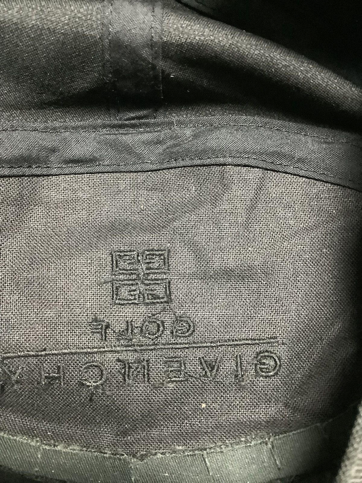 Givenchy Sunfaded Givency Golf Hat Size ONE SIZE - 8 Thumbnail