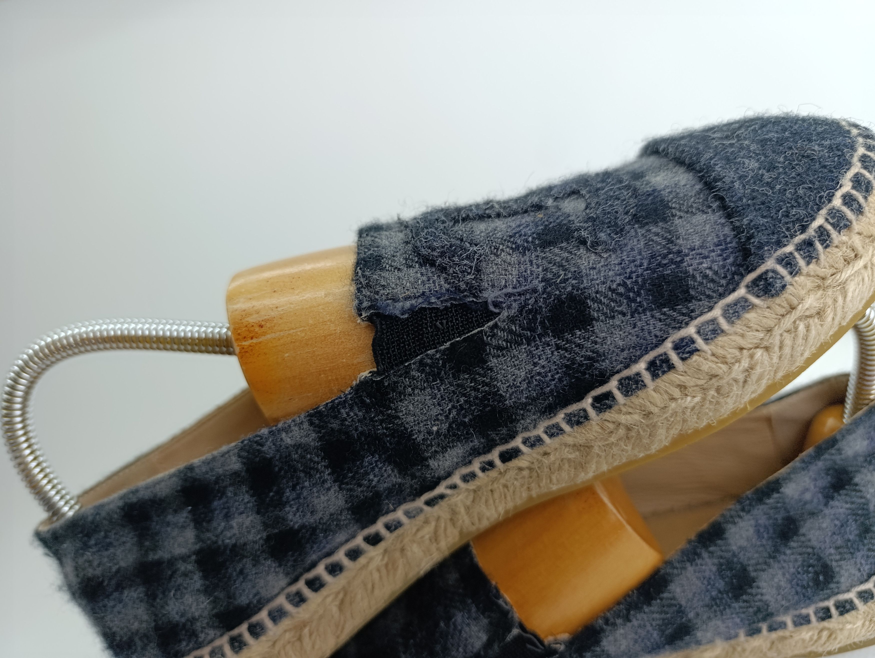 Chanel CHANEL ESPADRILLES FLANNEL CC LOGO GRAY WEDGE SHOES Size US 9 / IT 39 - 9 Thumbnail