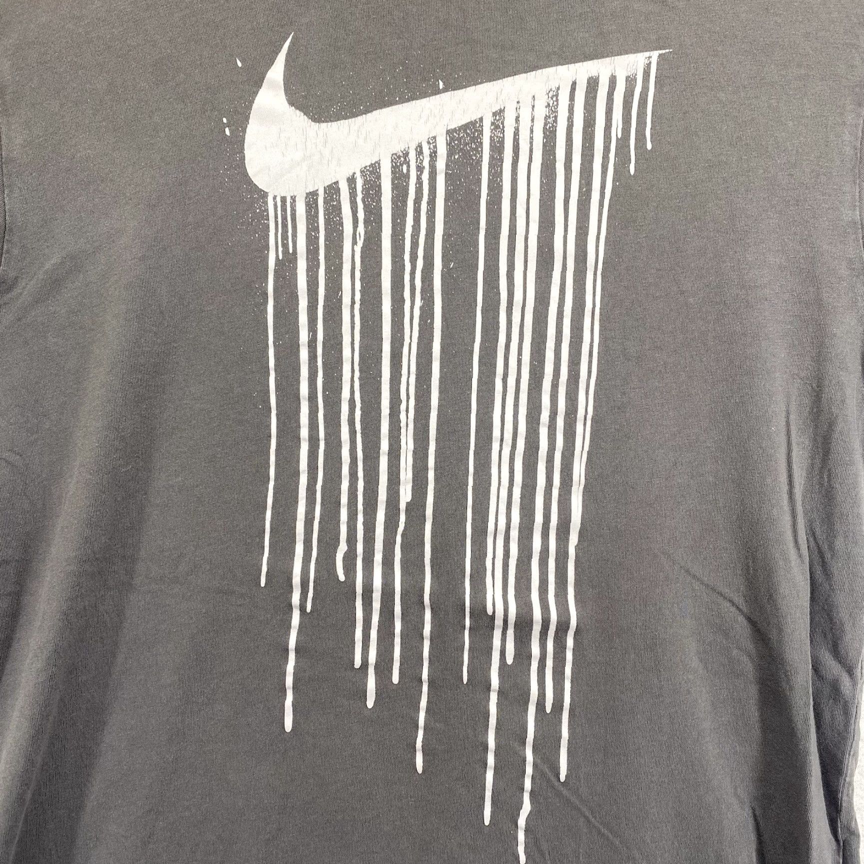 Nike VINTAGE Nike The Athletic Dept T-Shirt Mens Small Crew Neck Graphic Print Black 00s Outdoor Running Size US S / EU 44-46 / 1 - 2 Thumbnail