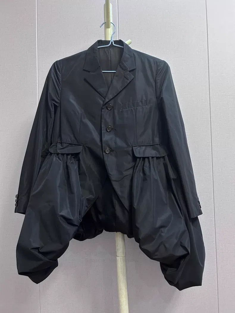 Comme des Garcons Comme Des Garcons Asymmetric Pleated Jacket Tailcoat Black Size M / US 6-8 / IT 42-44 - 1 Thumbnail