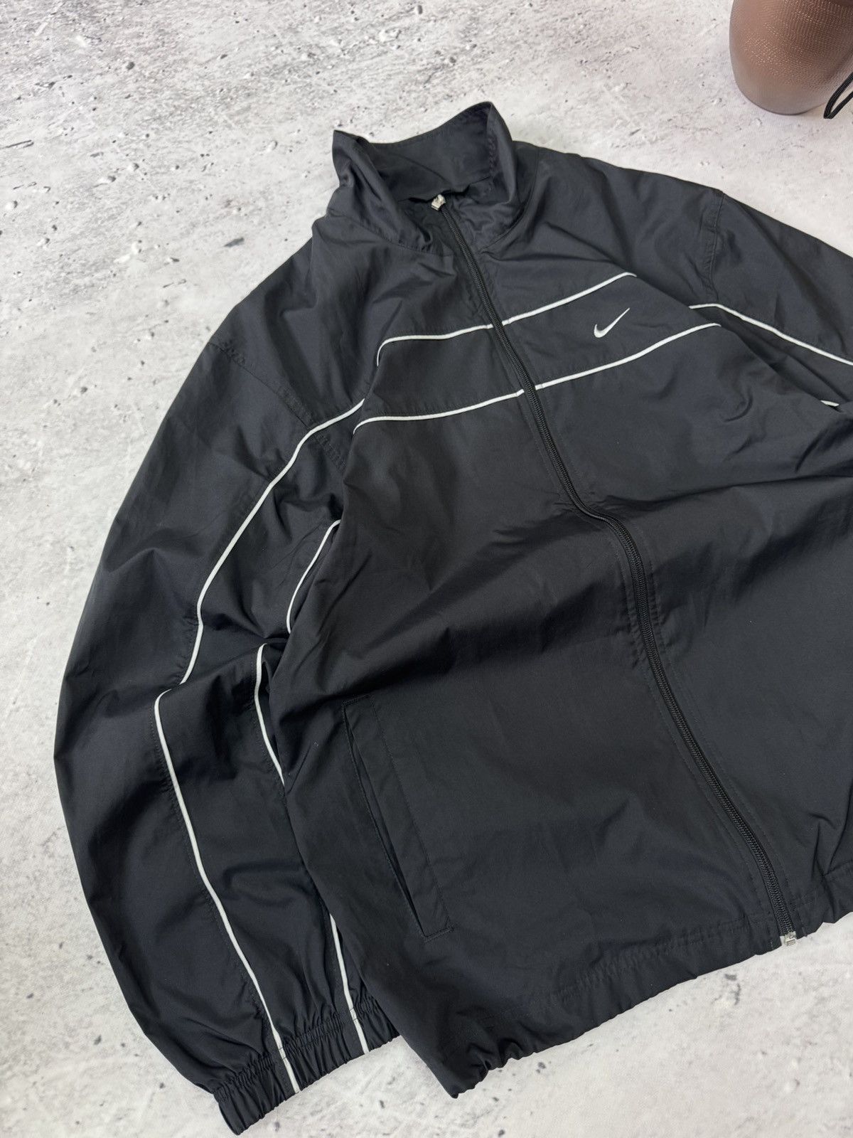 Nike × Vintage NIKE VINTAGE BASIC LOGO OVERSIZE BAGGY LIGHT JACKET Size US L / EU 52-54 / 3 - 3 Thumbnail