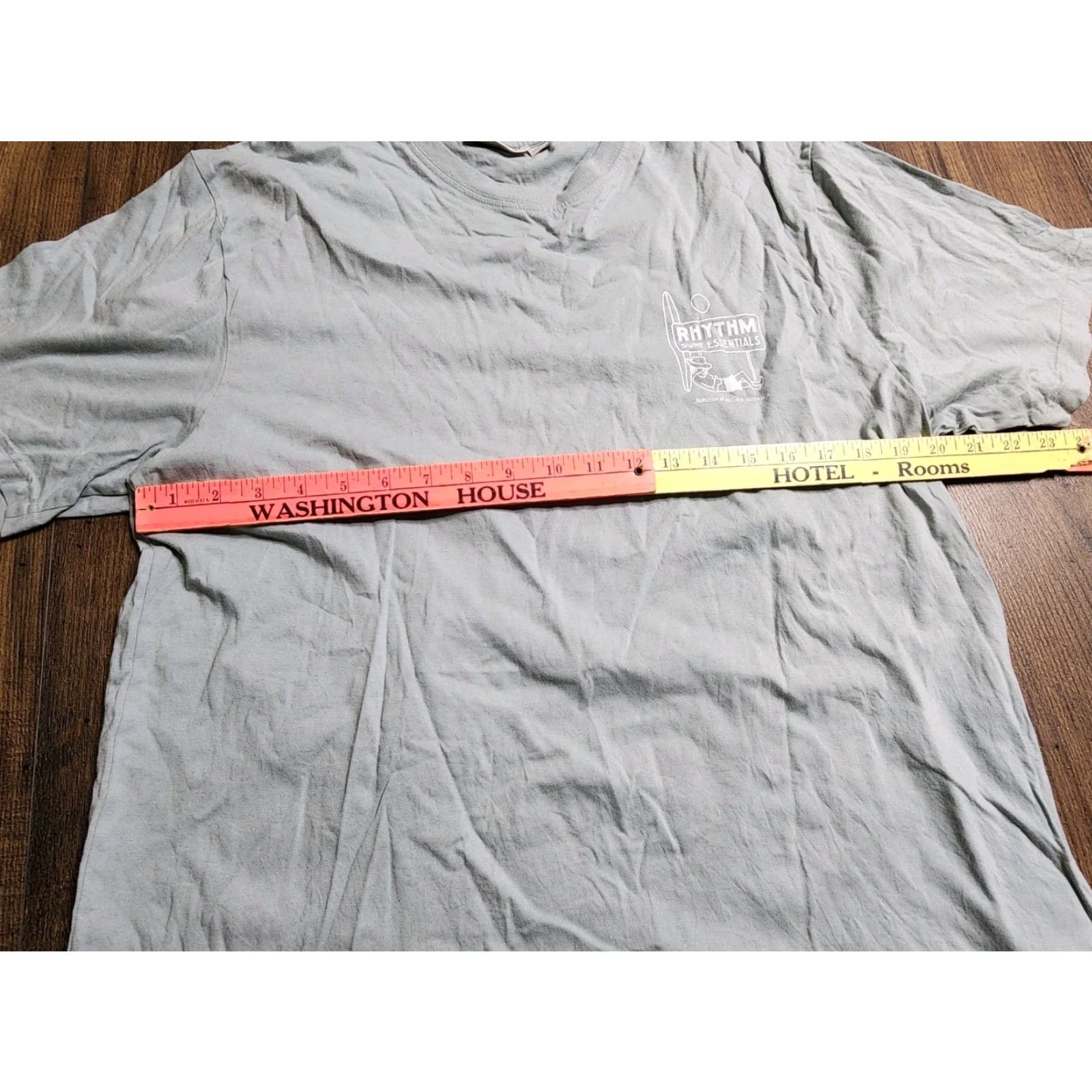 Rhythm Rhythm Surf Apparel Men's XL Blue Graphic Print T-Shirt Double-Sided Beach Theme Size US XL / EU 56 / 4 - 2 Thumbnail