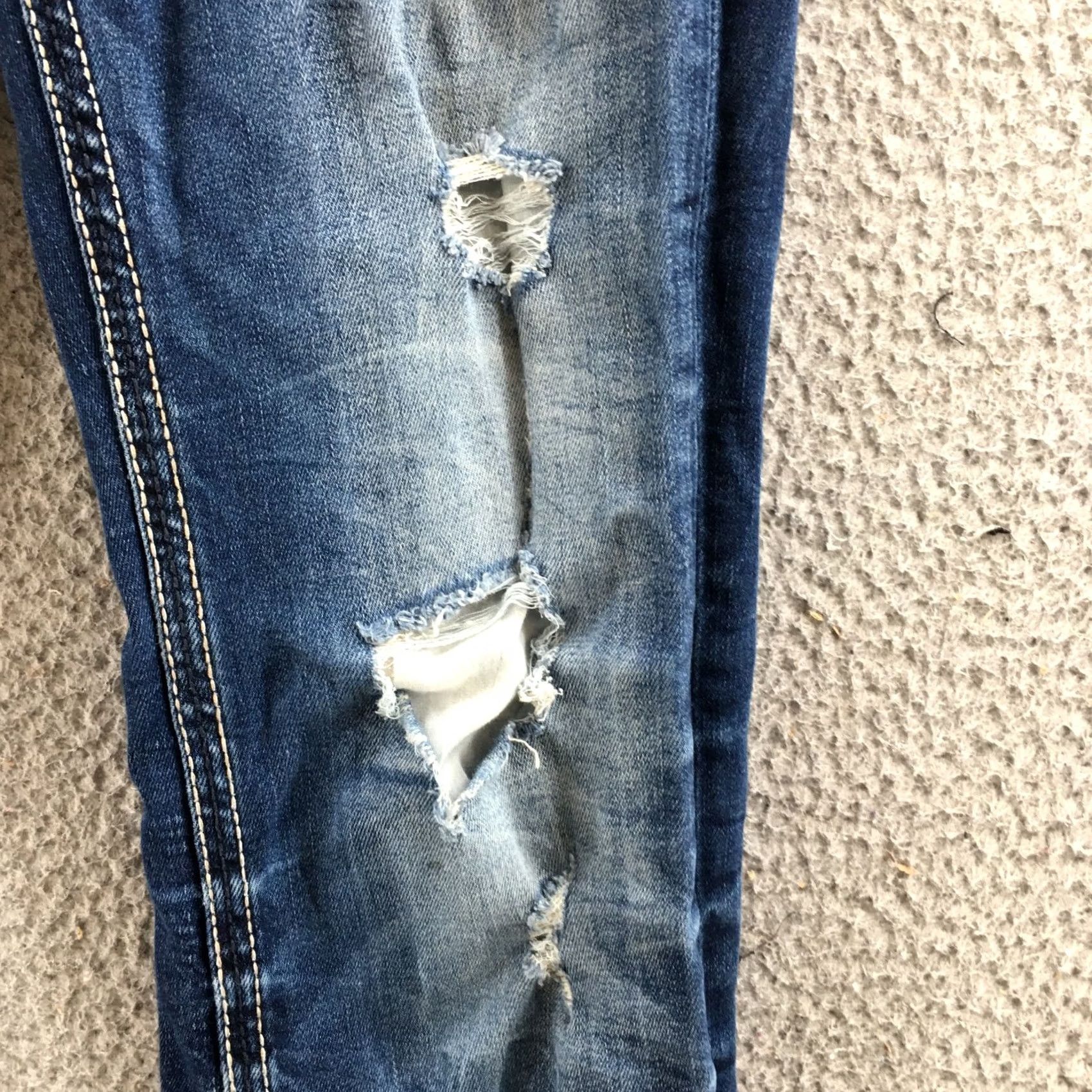 BKE BKE Conner Bootcut Jeans Womens 16 Tall Blue Denim Distressed Zip (Actual 28x31) - 5-Pocket Comfortable Buckle Buckle BKE Buckle? Size 38" / US 16 / IT 52 - 7 Thumbnail