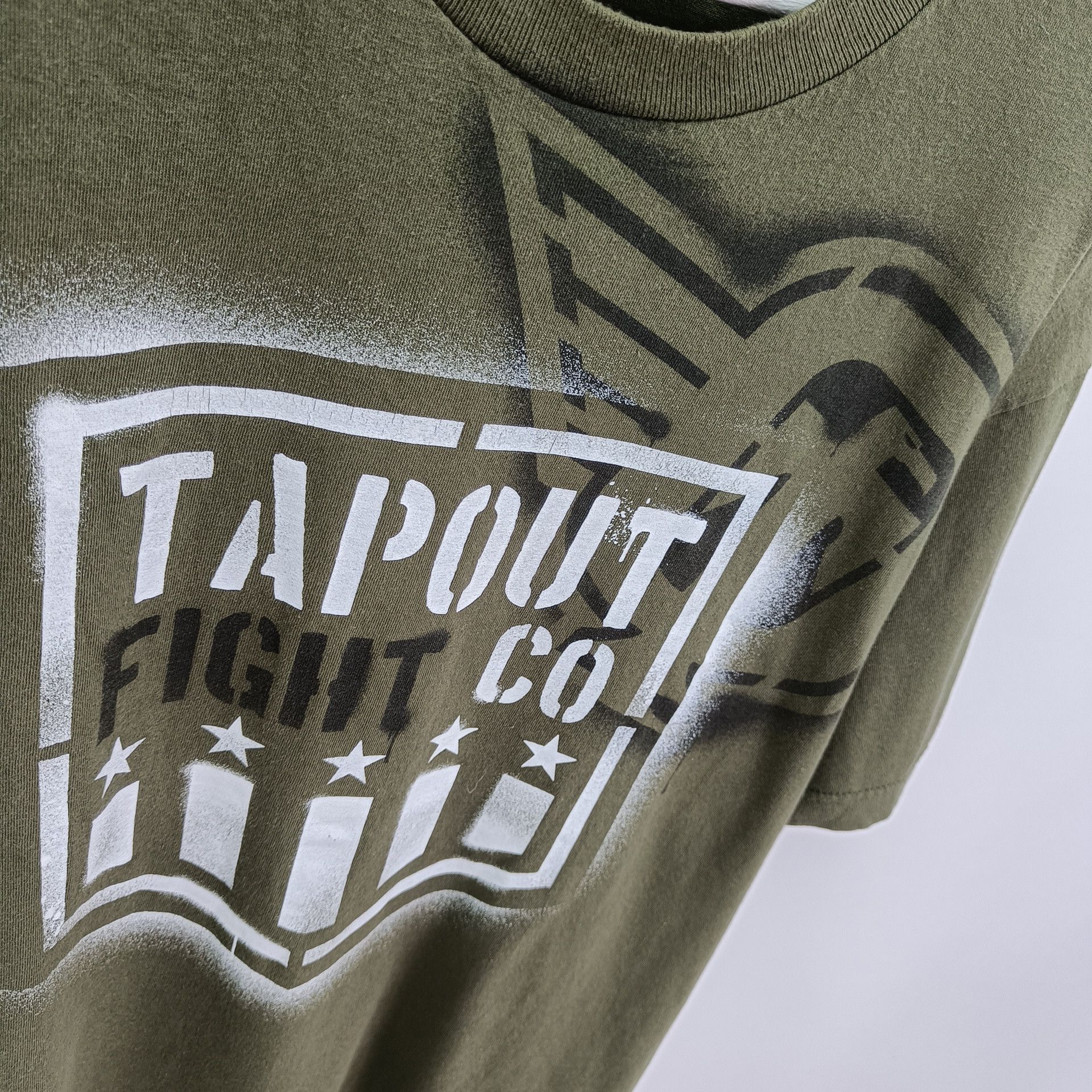 Tapout × Vintage Vintage 90s-00s TapOut olive mil oversized T-Shirt Size US XL / EU 56 / 4 - 3 Thumbnail