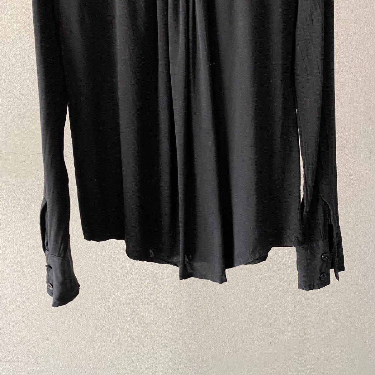 Japanese Brand GHOST OF HARLEM Punk Y2K Black Pleated Pearl Button Shirt Size S / US 4 / IT 40 - 13 Thumbnail