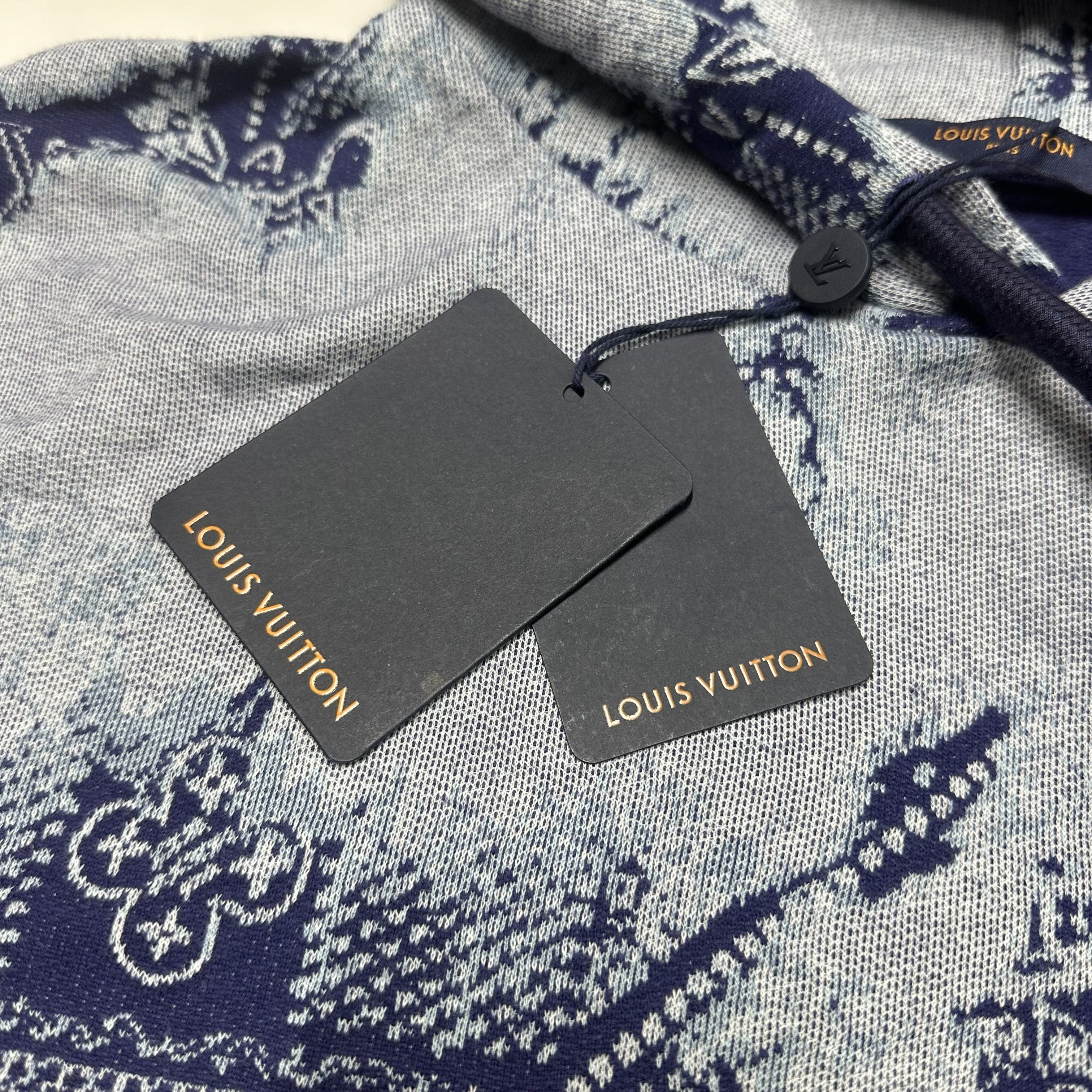 Louis Vuitton Louis Vuitton Bandana size xl Monogram knit sweater hoodie Size US XL / EU 56 / 4 - 8 Thumbnail