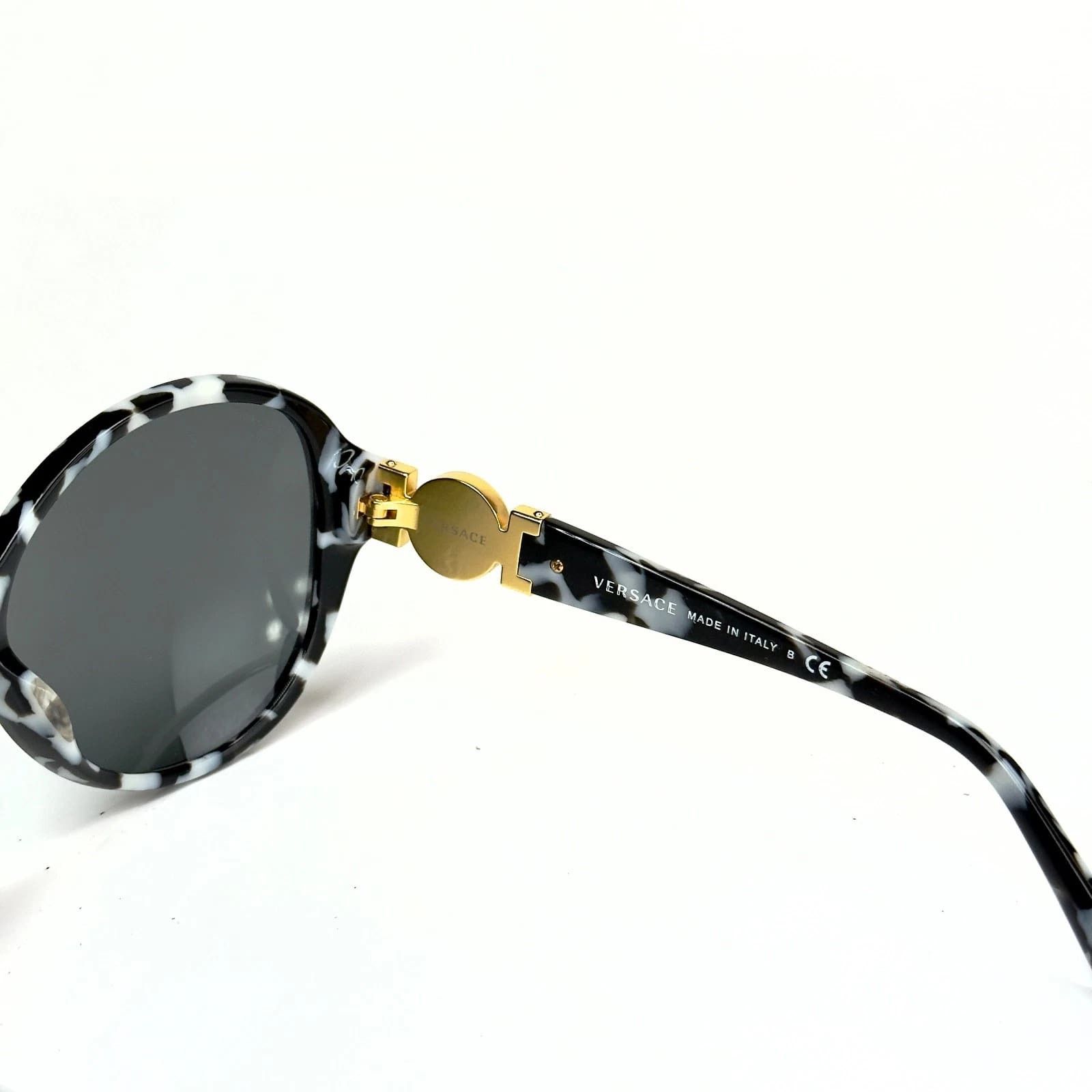Versace VERSACE VE4261 Oversized 4261 Black White Chain Sunglasses Size ONE SIZE - 4 Thumbnail