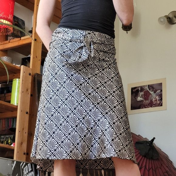 Vintage Sandro Ferrone Roma Midi Skirt Silver & Black - Size L Size 30" / US 8 / IT 44 - 1 Thumbnail