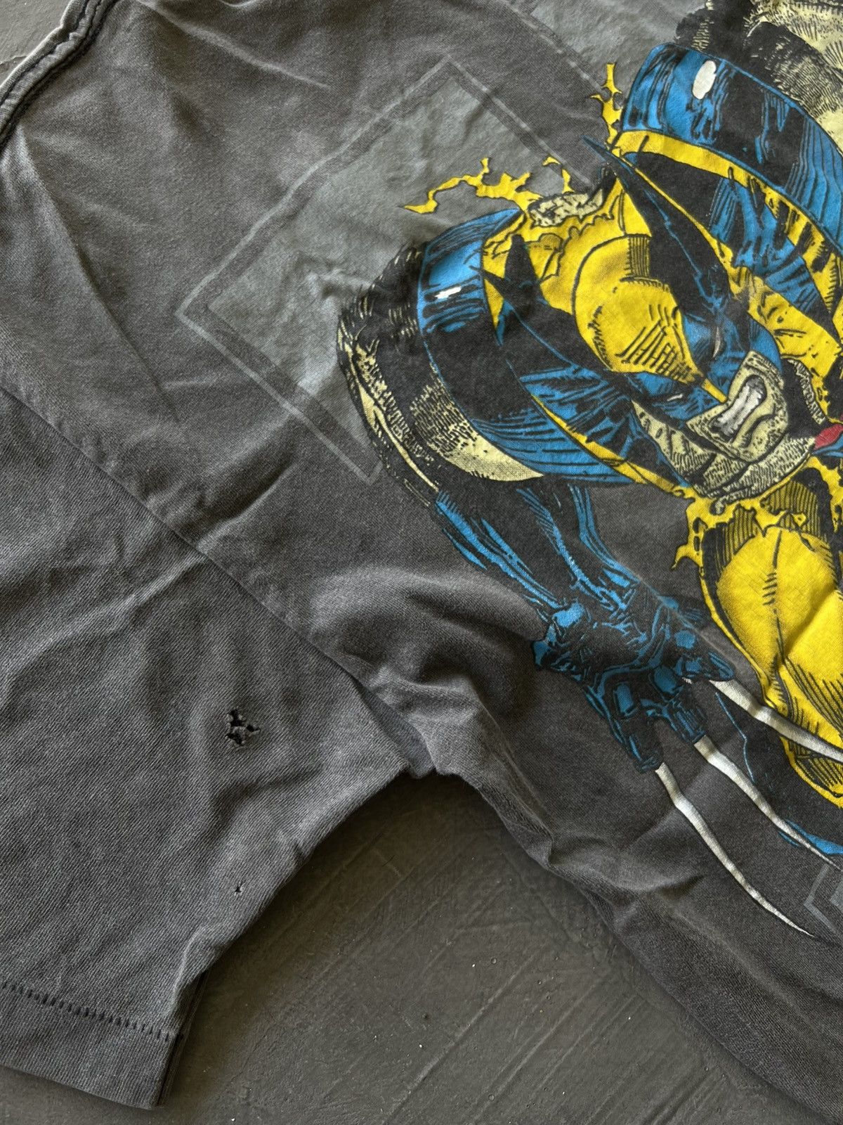 Marvel Comics × Vintage Vintage 1994 very rare Wolverine Tshirt Size US XL / EU 56 / 4 - 8 Thumbnail