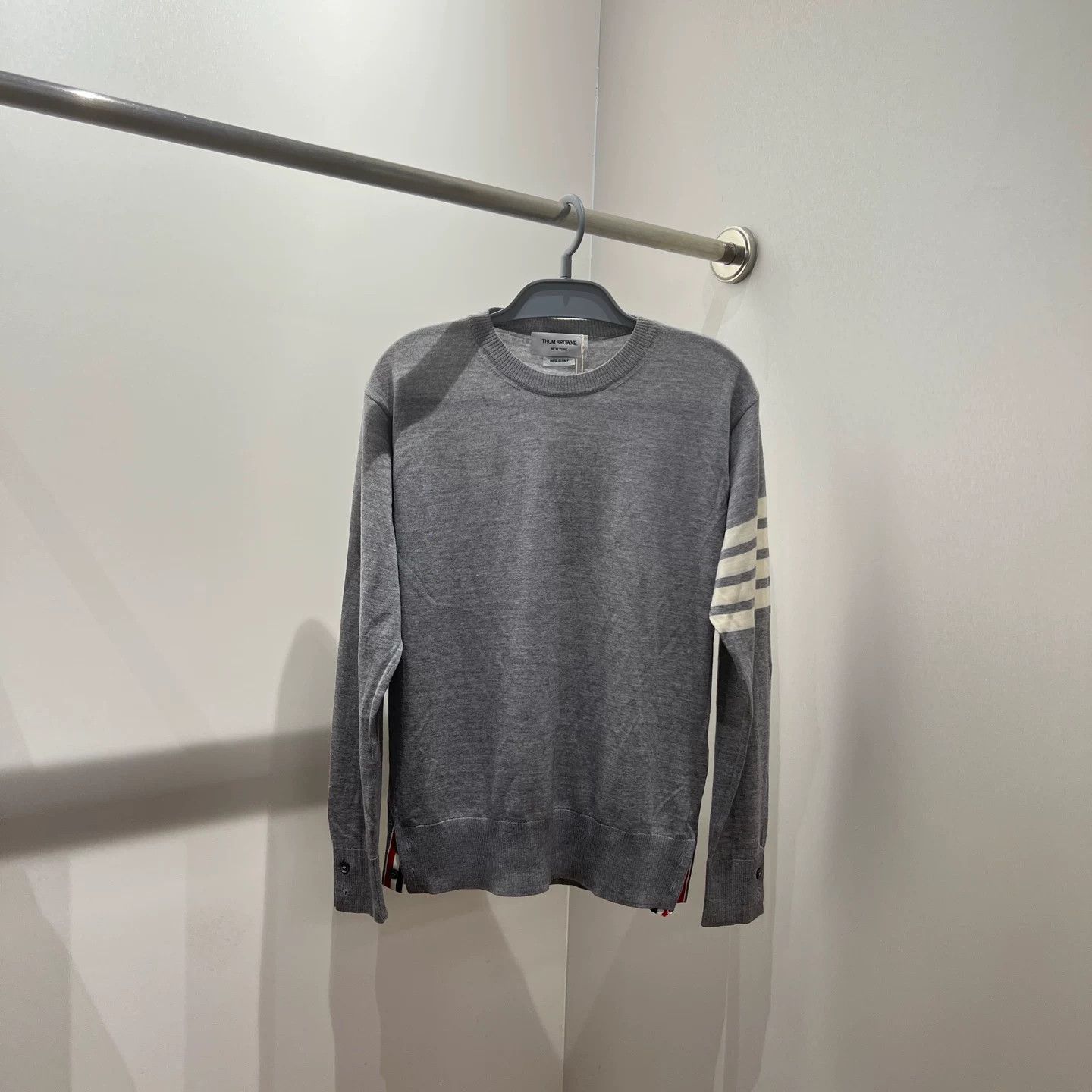 Thom Browne Thom Browne Classic 4-Bar Long Sleeve Sweater Size US S / EU 44-46 / 1 - 1 Thumbnail