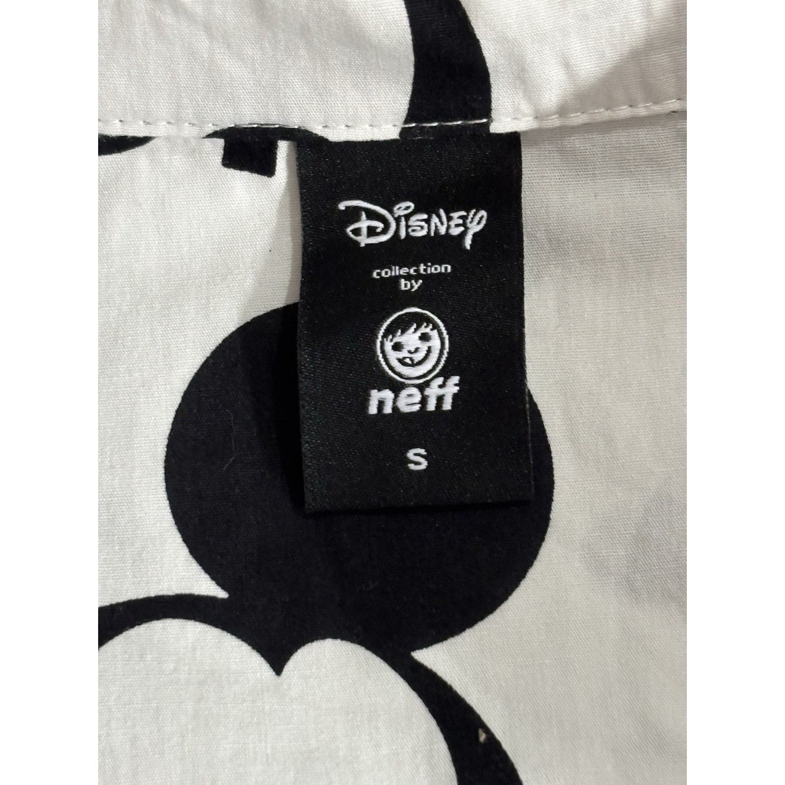 NEFF DISNEY X NEFF Mickey Mouse Men’s Size S Button Up Shirt Size US S / EU 44-46 / 1 - 5 Thumbnail