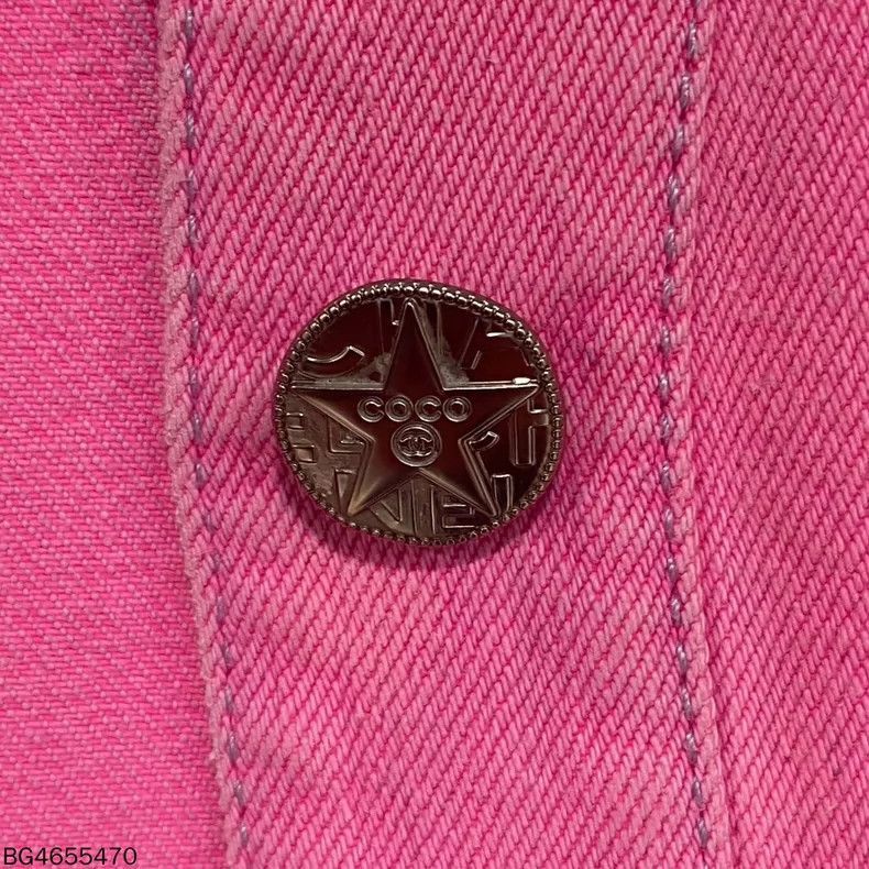 Chanel Chanel Pink Denim Jacket Size M / US 6-8 / IT 42-44 - 4 Thumbnail
