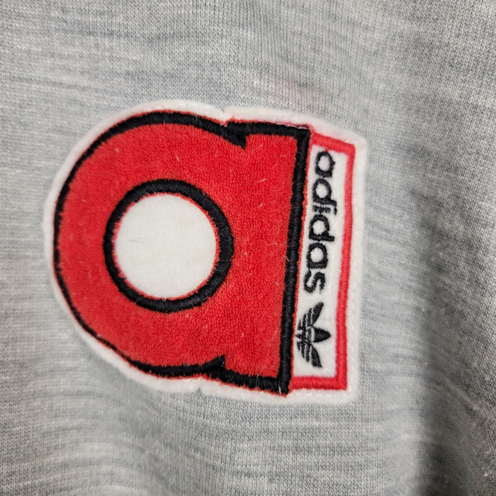 Adidas Vintage Adidas Sweatsuit White and Red Sz L (045) Size US L / EU 52-54 / 3 - 3 Thumbnail