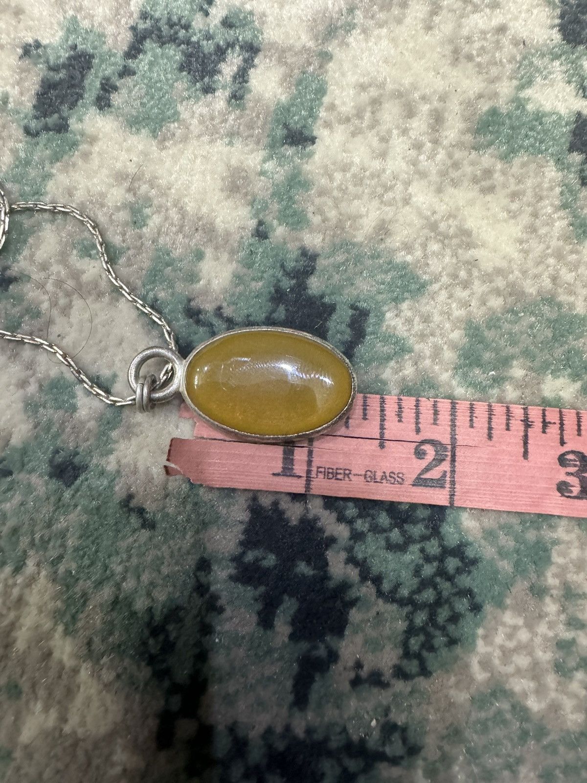 Jewelry VINTAGE DOUBLE SIDED GREEN JADE & BALTIC AMBER NECKLACE Size ONE SIZE - 4 Thumbnail
