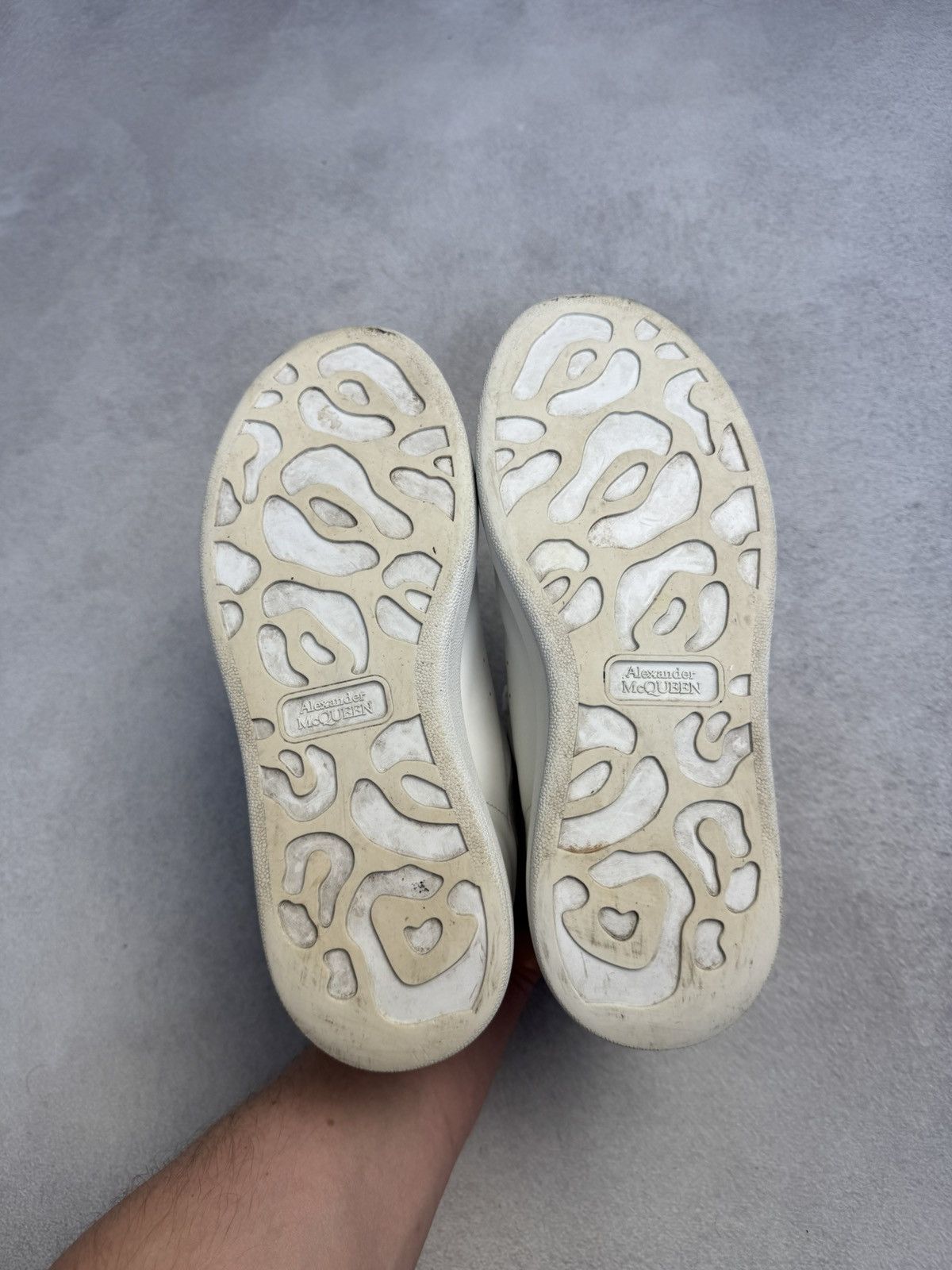 Alexander McQueen Alexander McQueen Oversized Leather Sneakers White size37 Size US 6.5 / IT 36.5 - 13 Thumbnail