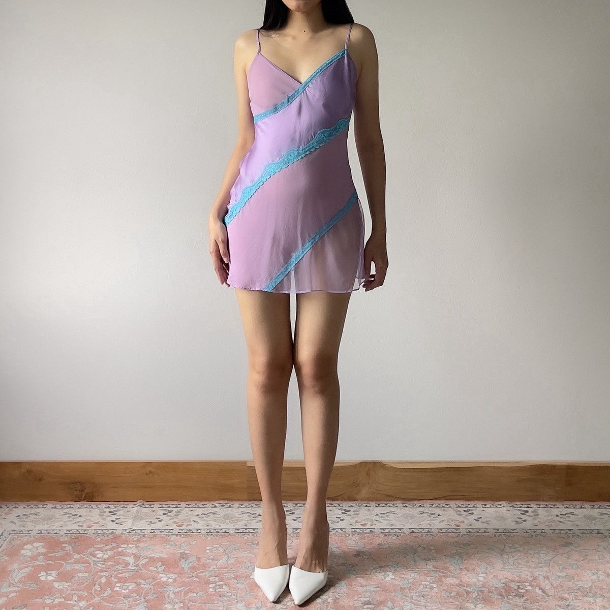 Victoria's Secret Victoria’s Secret Lilac Silk & Lace Slip Dress (S) Size S / US 4 / IT 40 - 4 Thumbnail