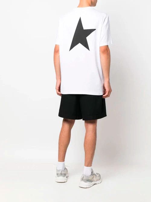 Golden Goose o1s22i1n1224 Big Star Regular T-Shirt in White Size US M / EU 48-50 / 2 - 2 Thumbnail