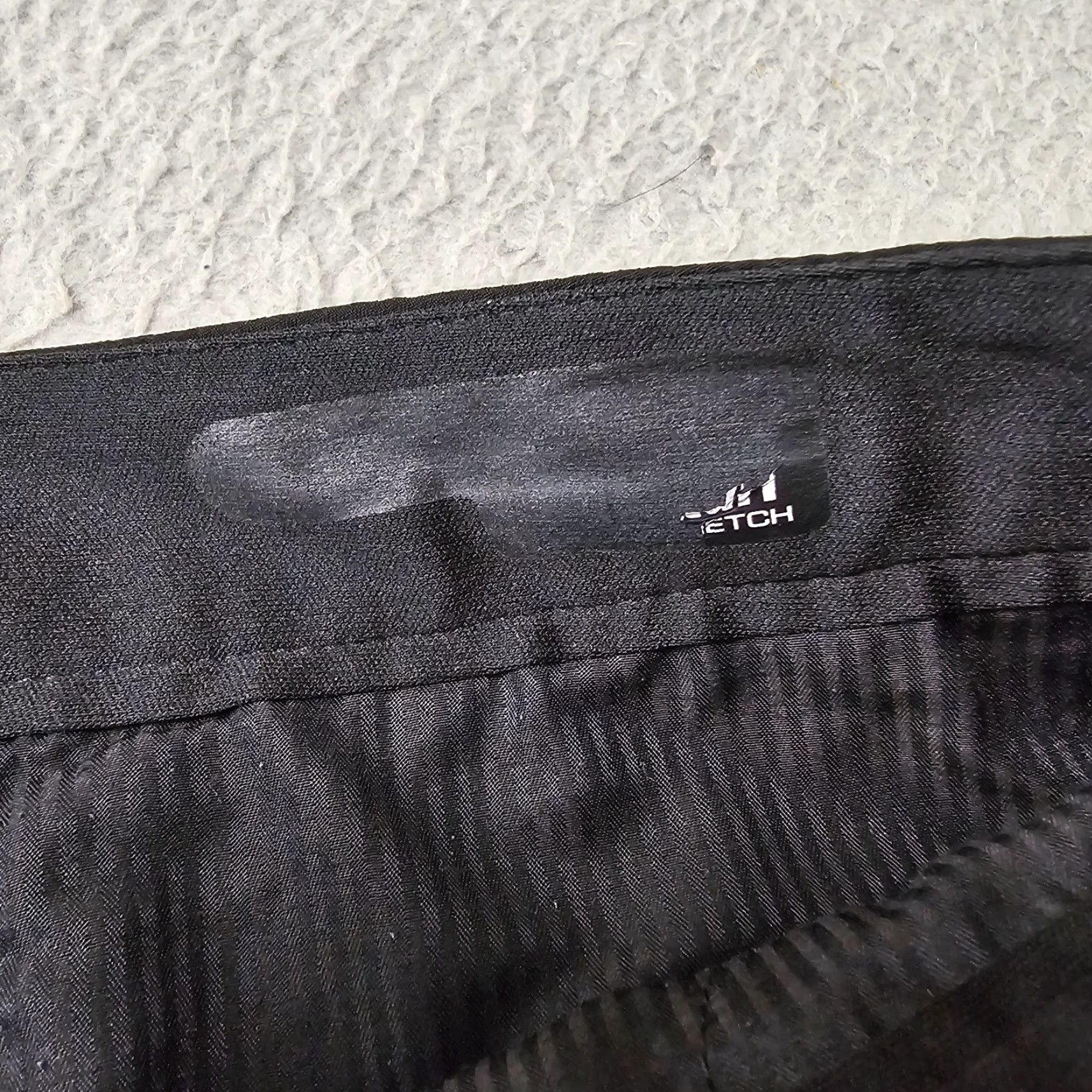 Volcom Volcom Shorts Mens 28 Black Chino Hybrid Casual Walk Skate Surf Turf Flat Front Size US 28 / EU 44 - 4 Thumbnail
