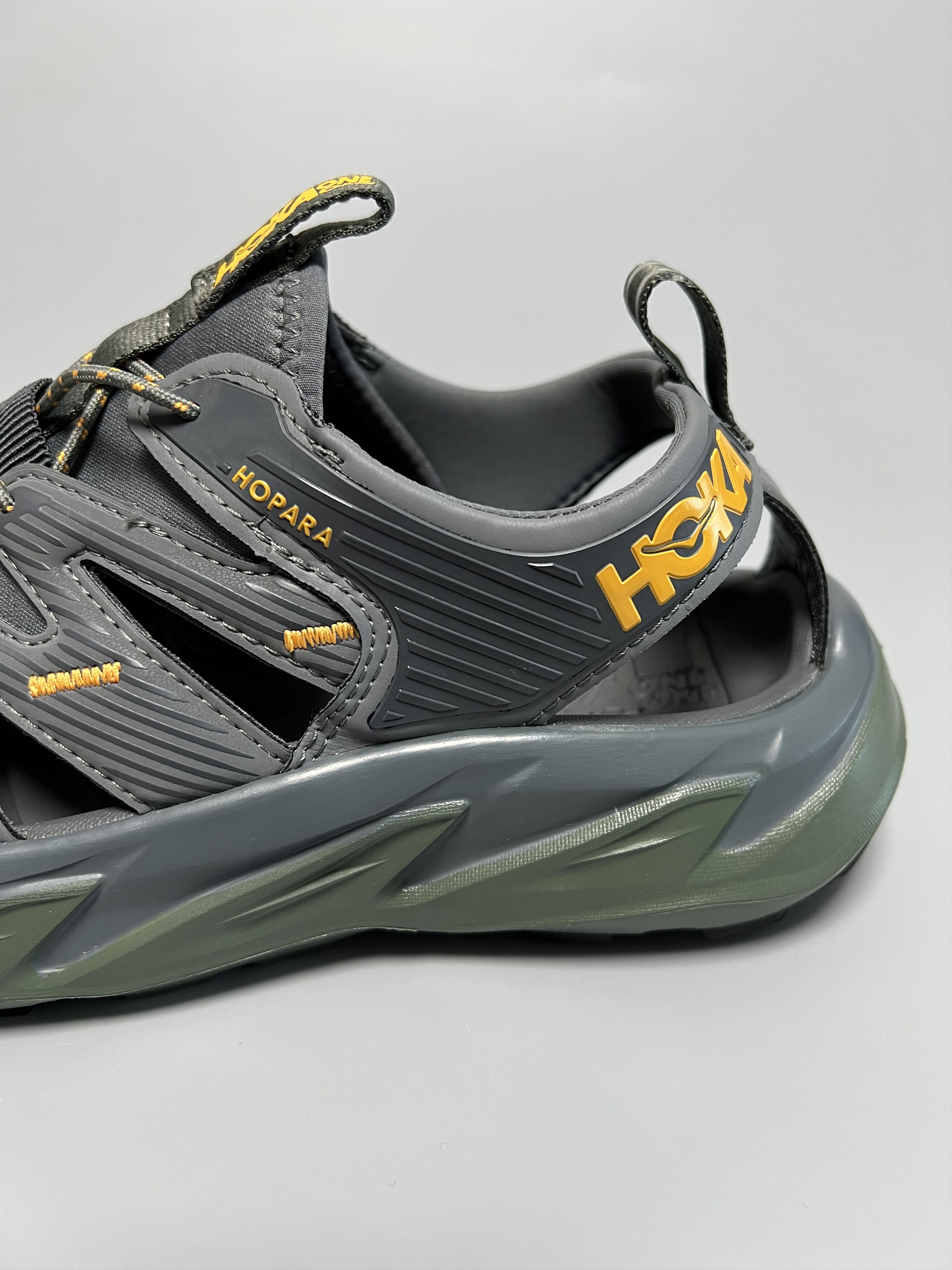 Hoka Hoka One One Hopara Hiking Trail Running Shoes Training Size US 7 / EU 40 - 9 Thumbnail