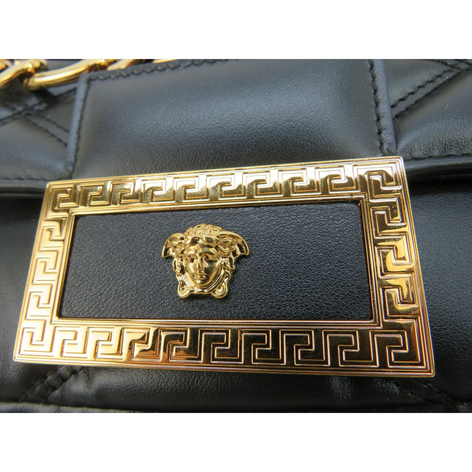 Versace VERSACE QUILTED BLACK LEATHER GOLD MEDUSA GOLD CHAIN BAG $2K Size ONE SIZE - 7 Thumbnail