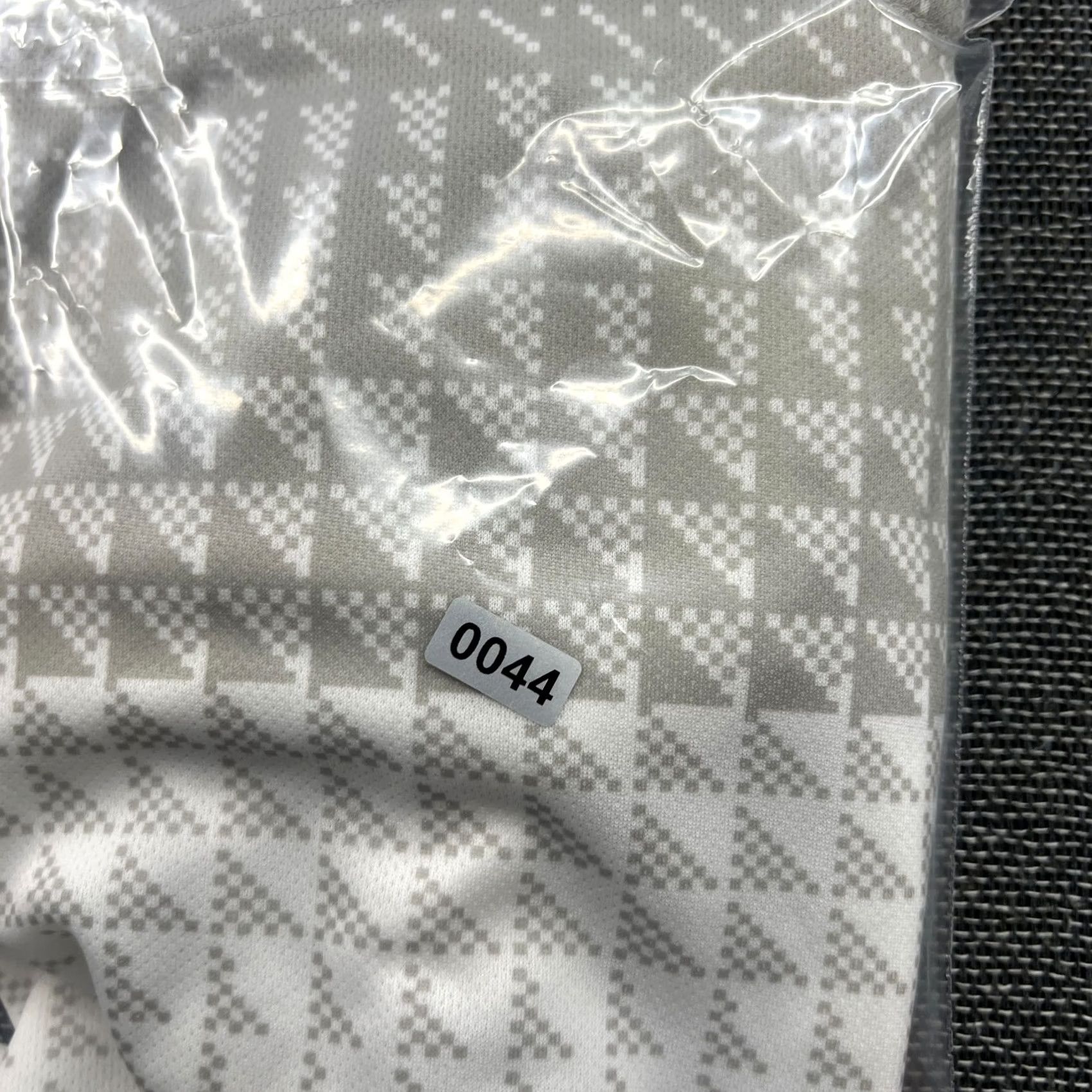 Adidas adidas Bayern Munich 2019 2020 Away Football Jersey L White Nike Shirt Mens Football Jersey Size US L / EU 52-54 / 3 - 2 Thumbnail