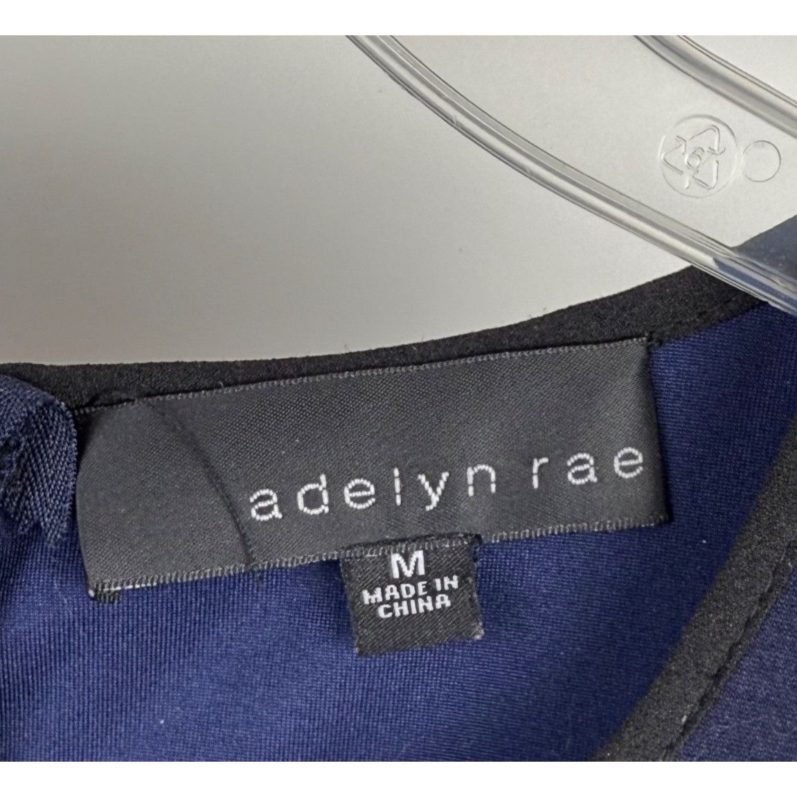 Other Adelyn Ray Stitch Fix Navy Blue Scuba Dress Sleeveless V-Nec Size M / US 6-8 / IT 42-44 - 2 Thumbnail