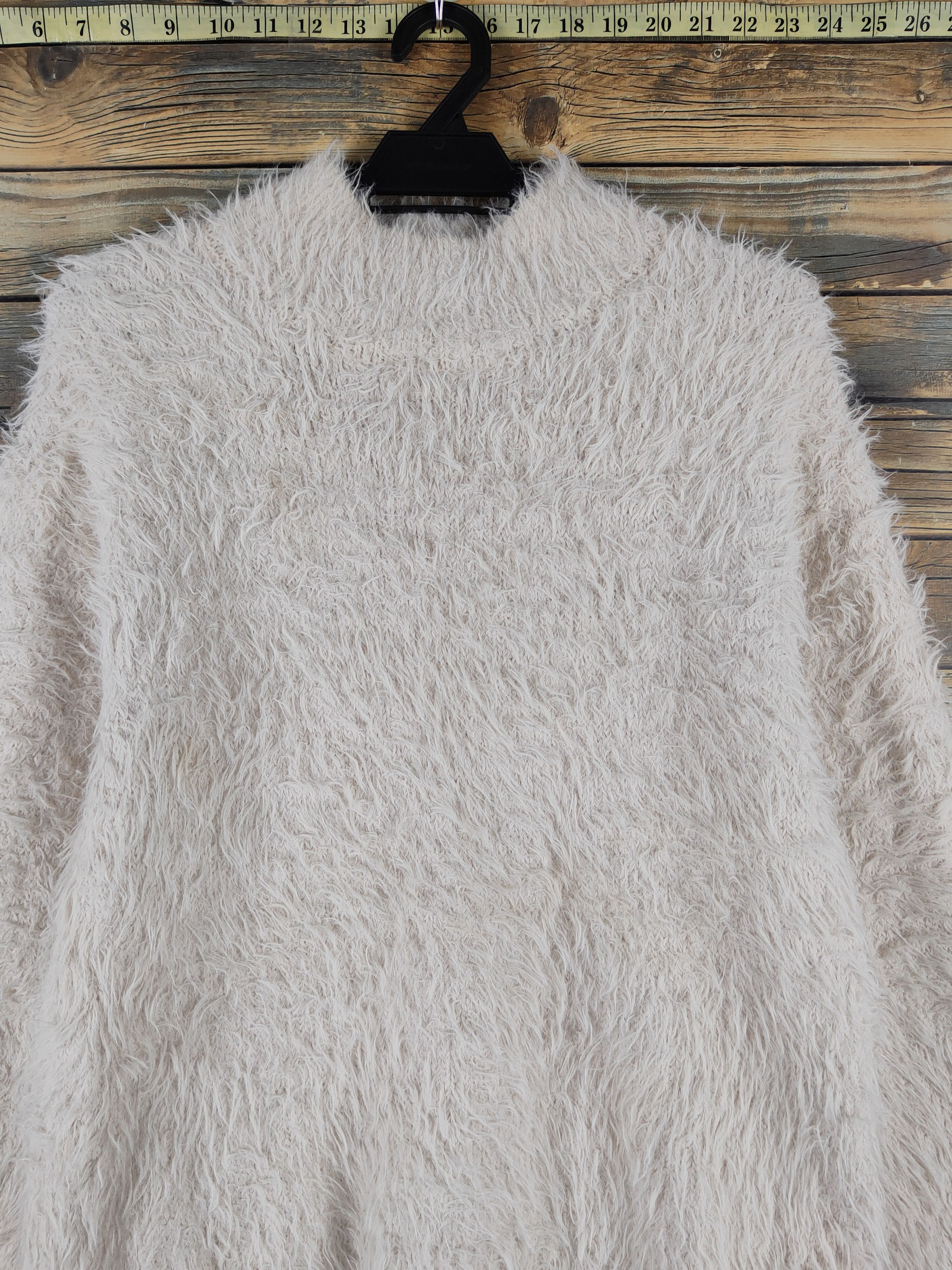GU × Vintage GU Beige Shag Shaggy Fur Mohair Knitwear #W1945 Size M / US 6-8 / IT 42-44 - 2 Thumbnail