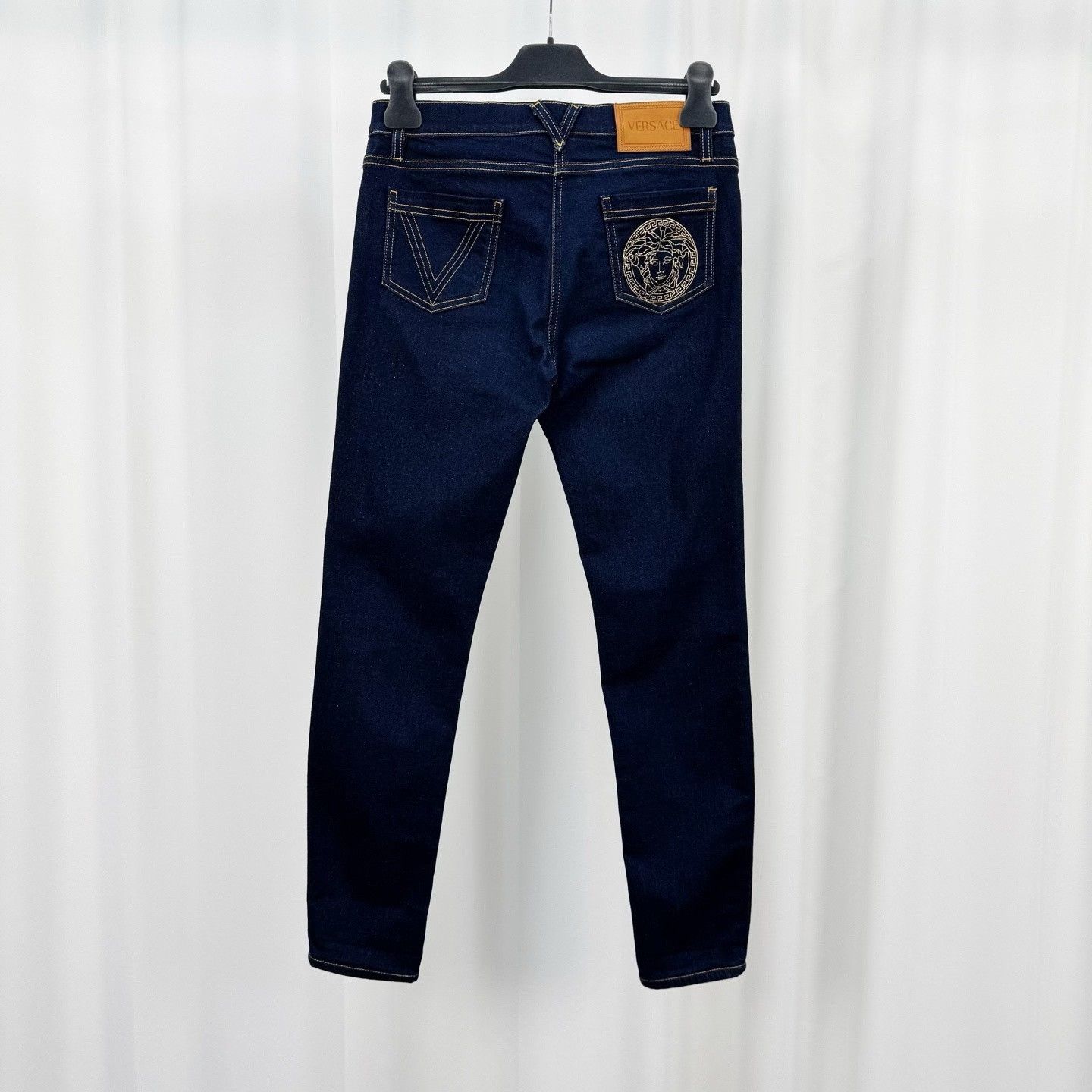 Versace Versace Medusa Embroidered Gold Buckle Jeans Size US 36 / EU 52 - 2 Thumbnail